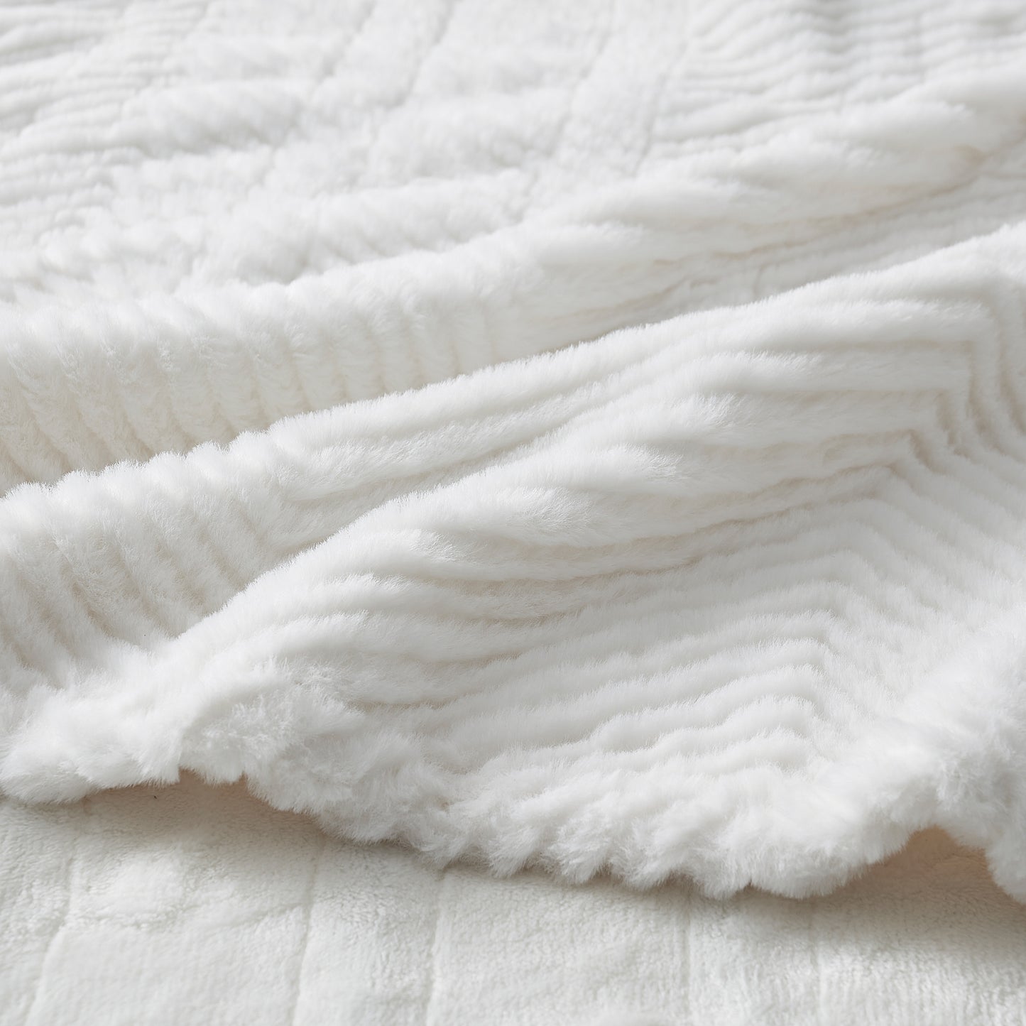 Brookstone Cozy Heated Plush Herringbone Blanket