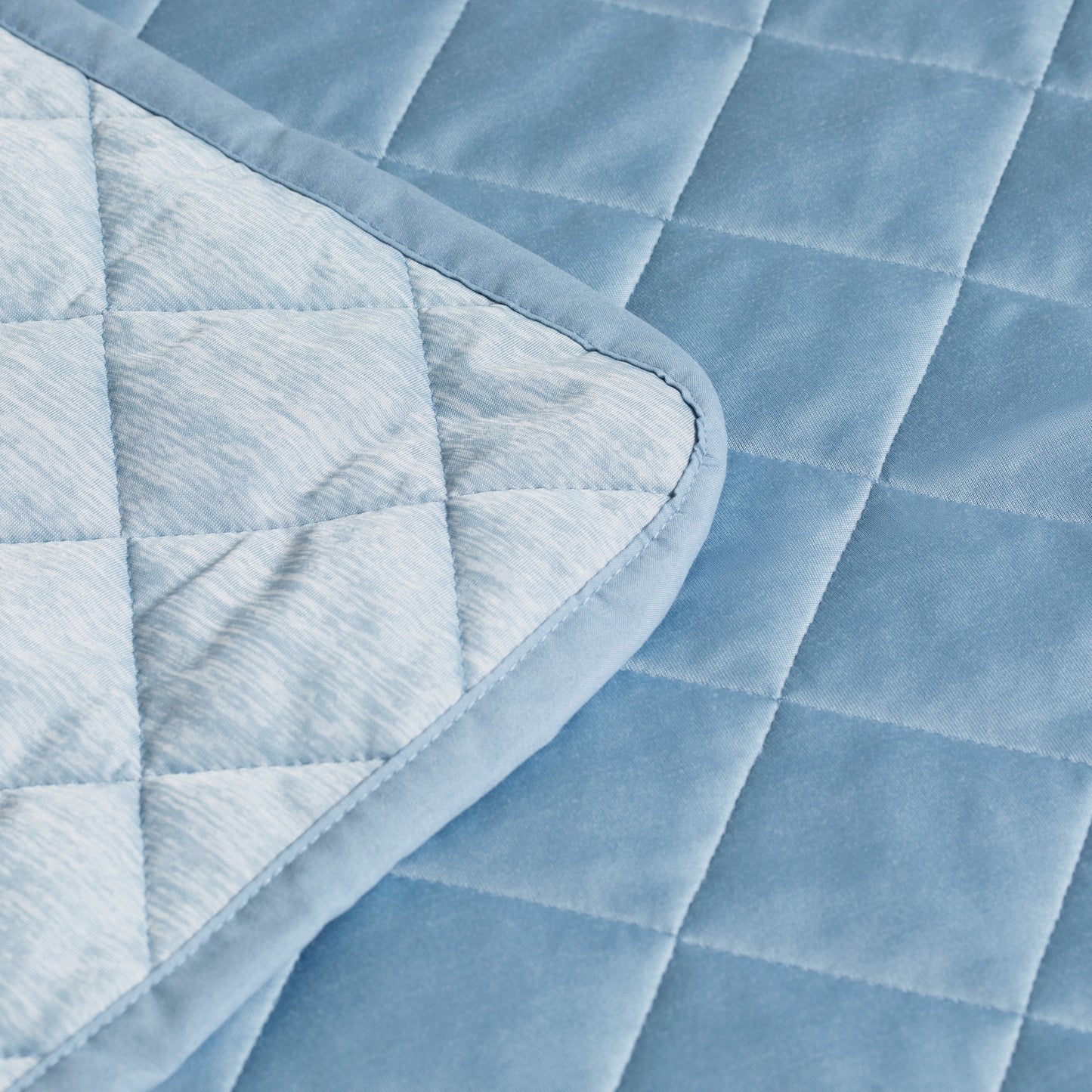 Brookstone Cooling Down Alternative Blanket