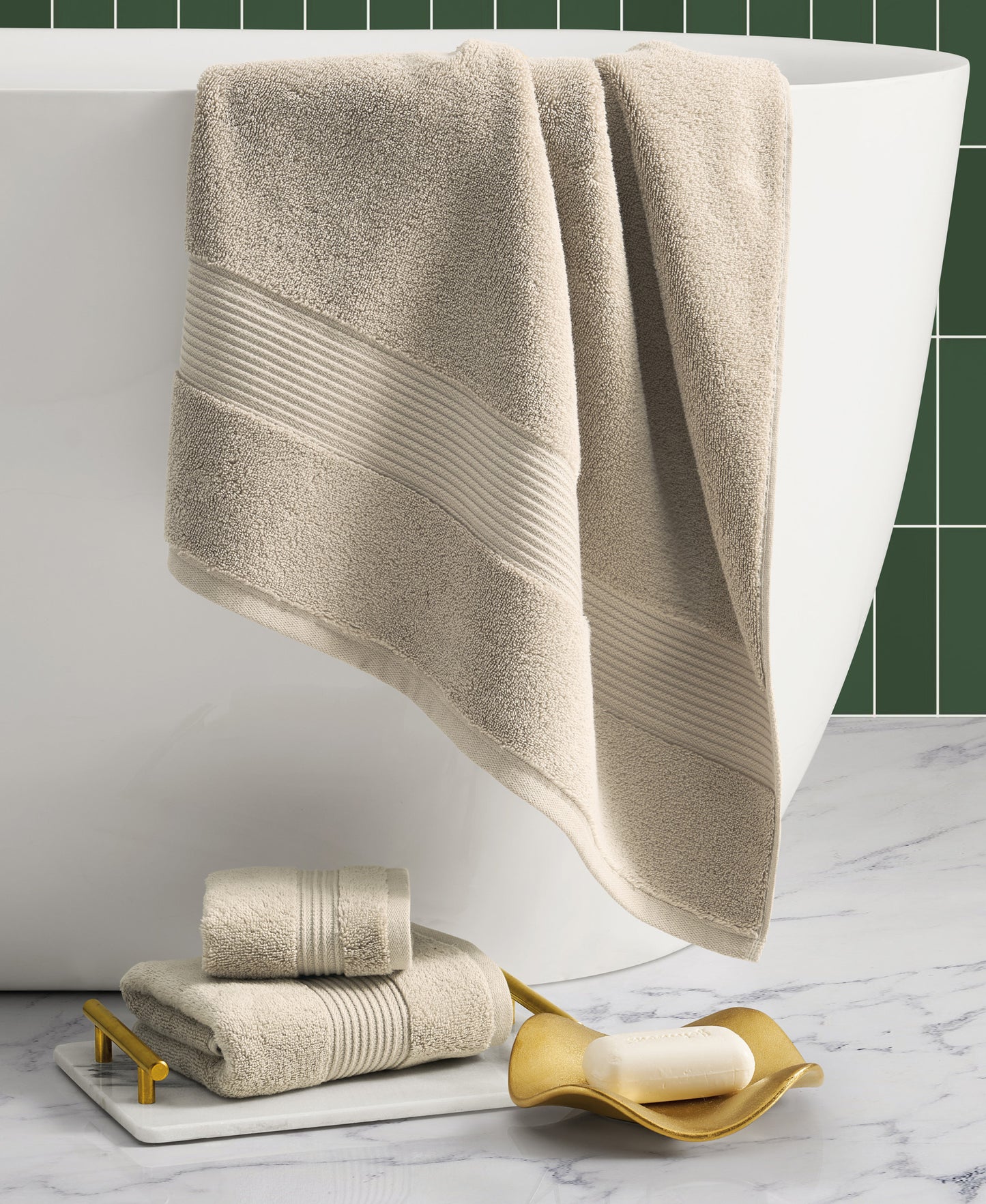 Ted Baker Solid 8-Piece Towel Set