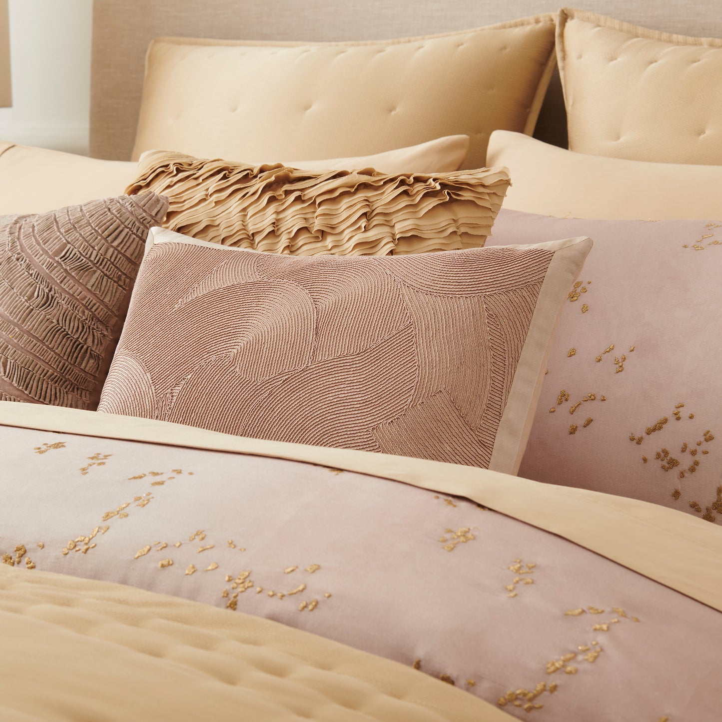 Donna Karan Home Cord Swirl Decorative Pillow, 14" x 20"