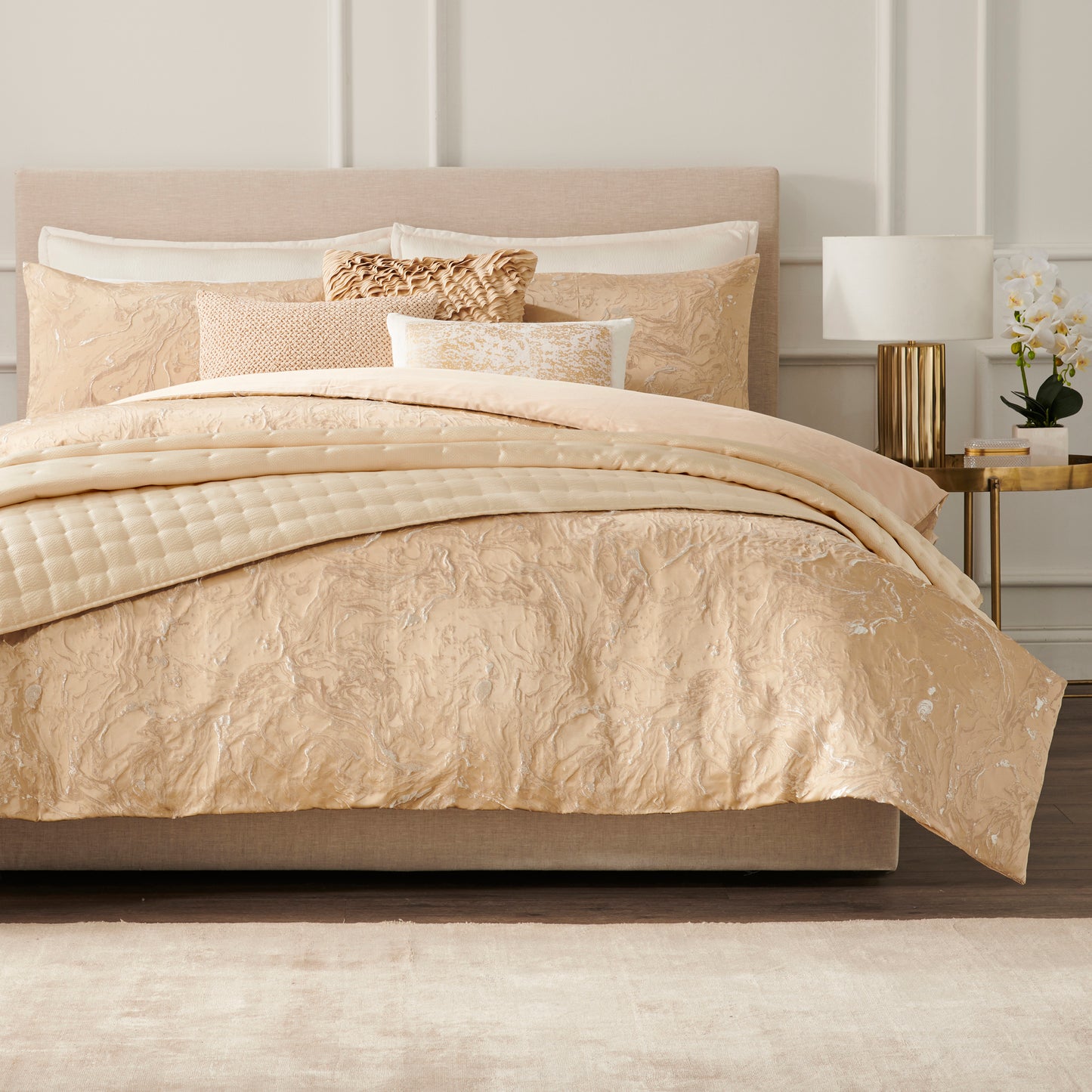 Donna Karan Home Liquid Marble Duvet Collection