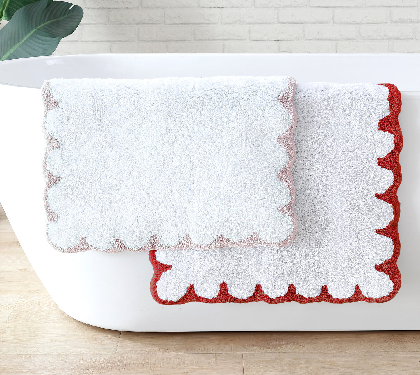 Peri Home Scallop Bath Rug