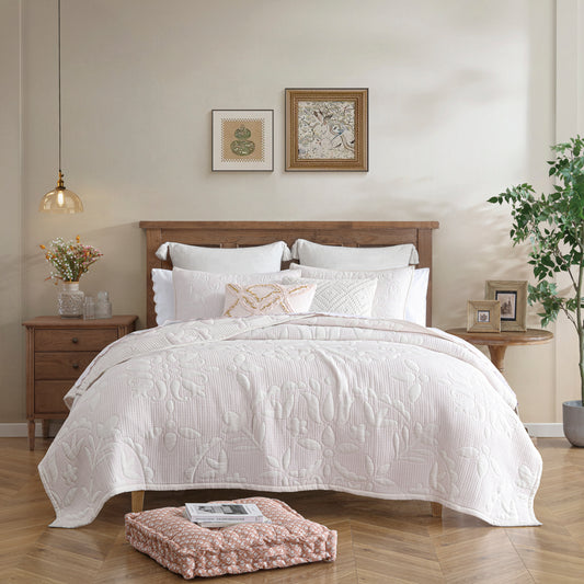 Peri Home Medallion Floral Quilt Set