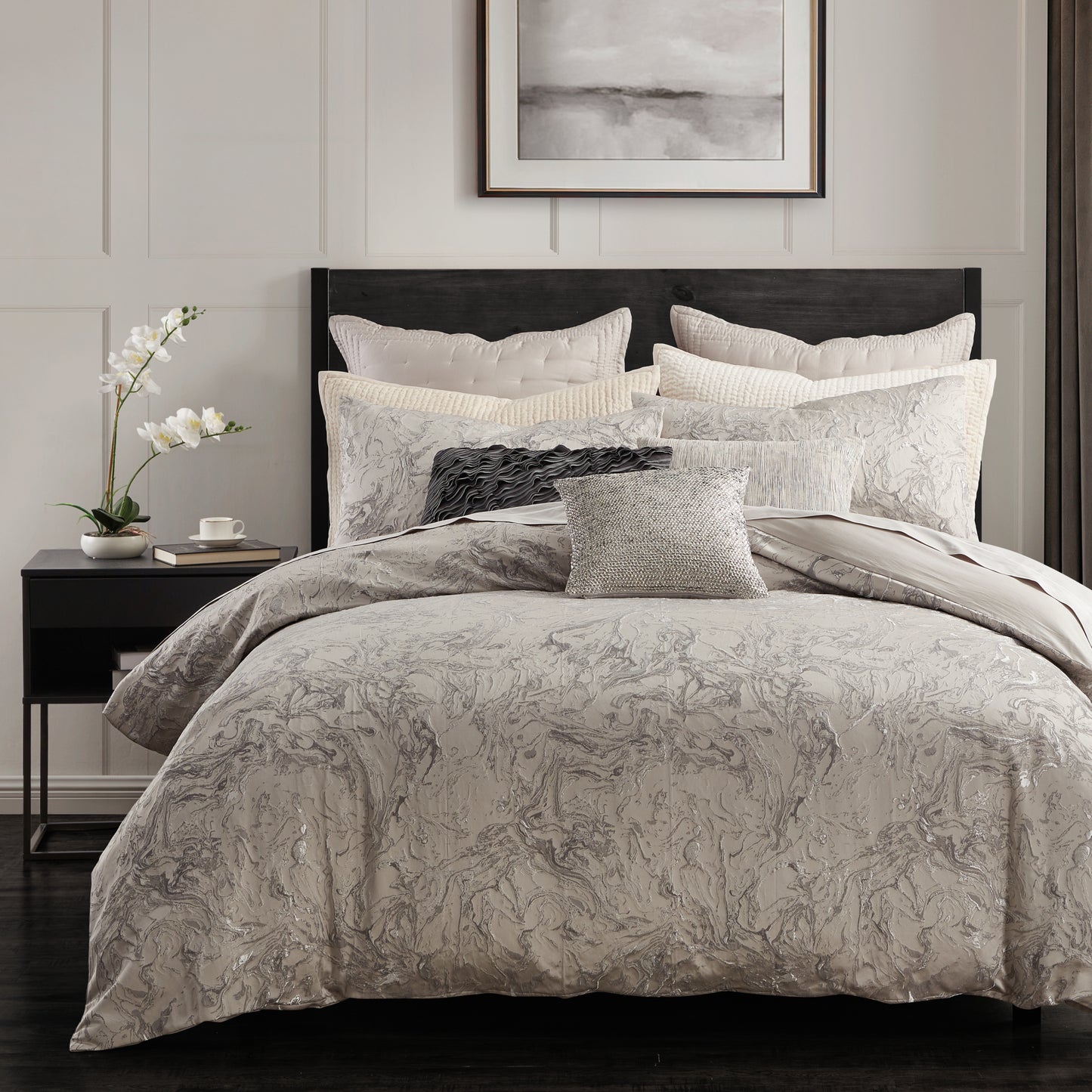 Donna Karan Home Liquid Marble Duvet Collection