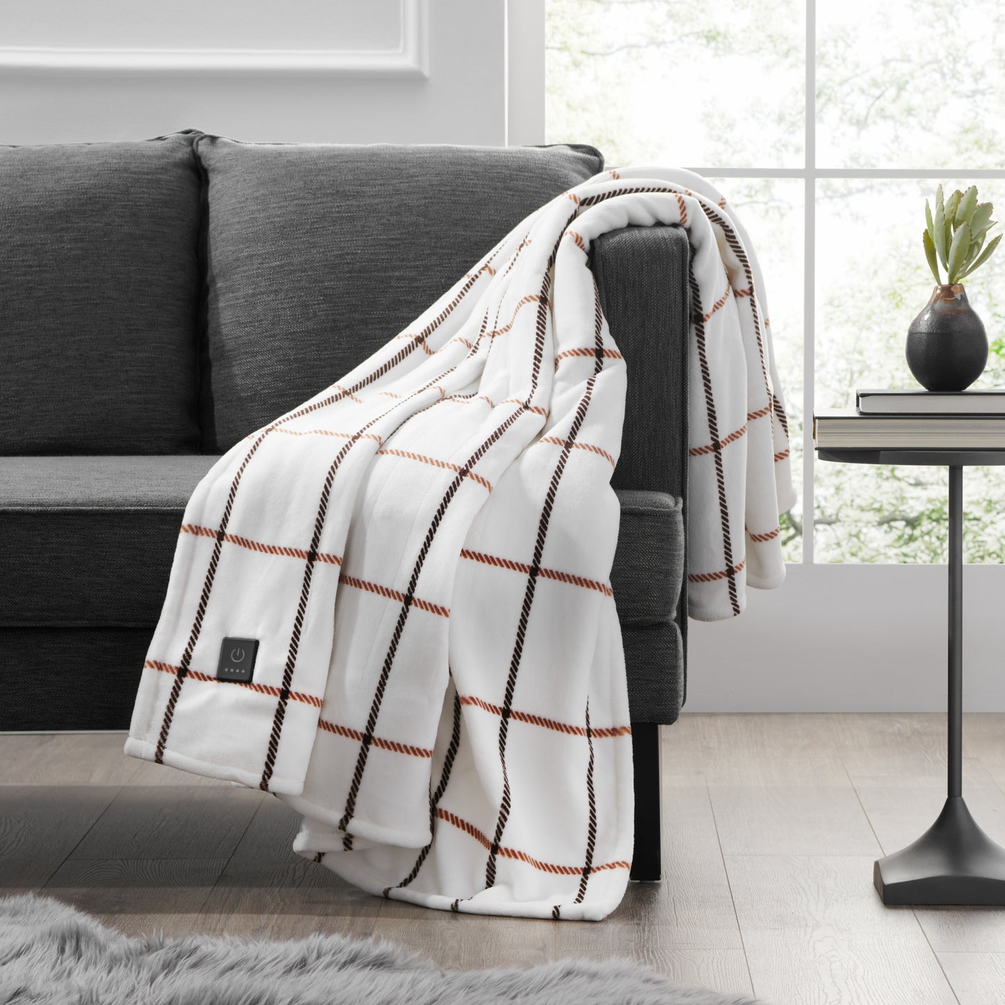 Brookstone Cozy Heated Plush Throw