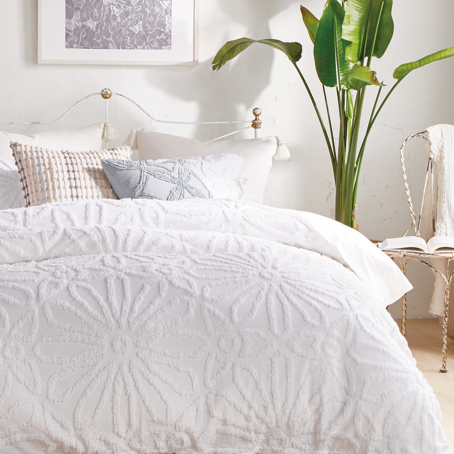 Peri Home Chenille Medallion Comforter Set