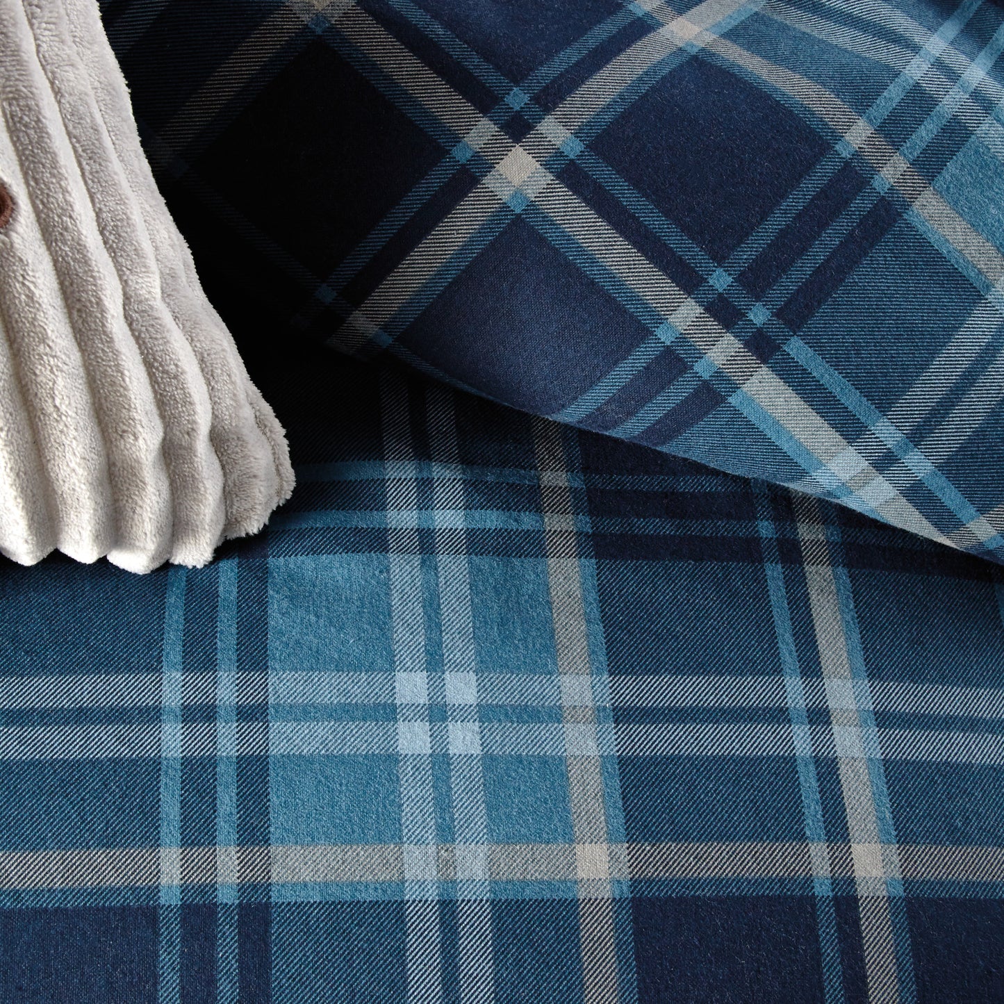 G.H. Bass Heartland Plaid Comforter Set