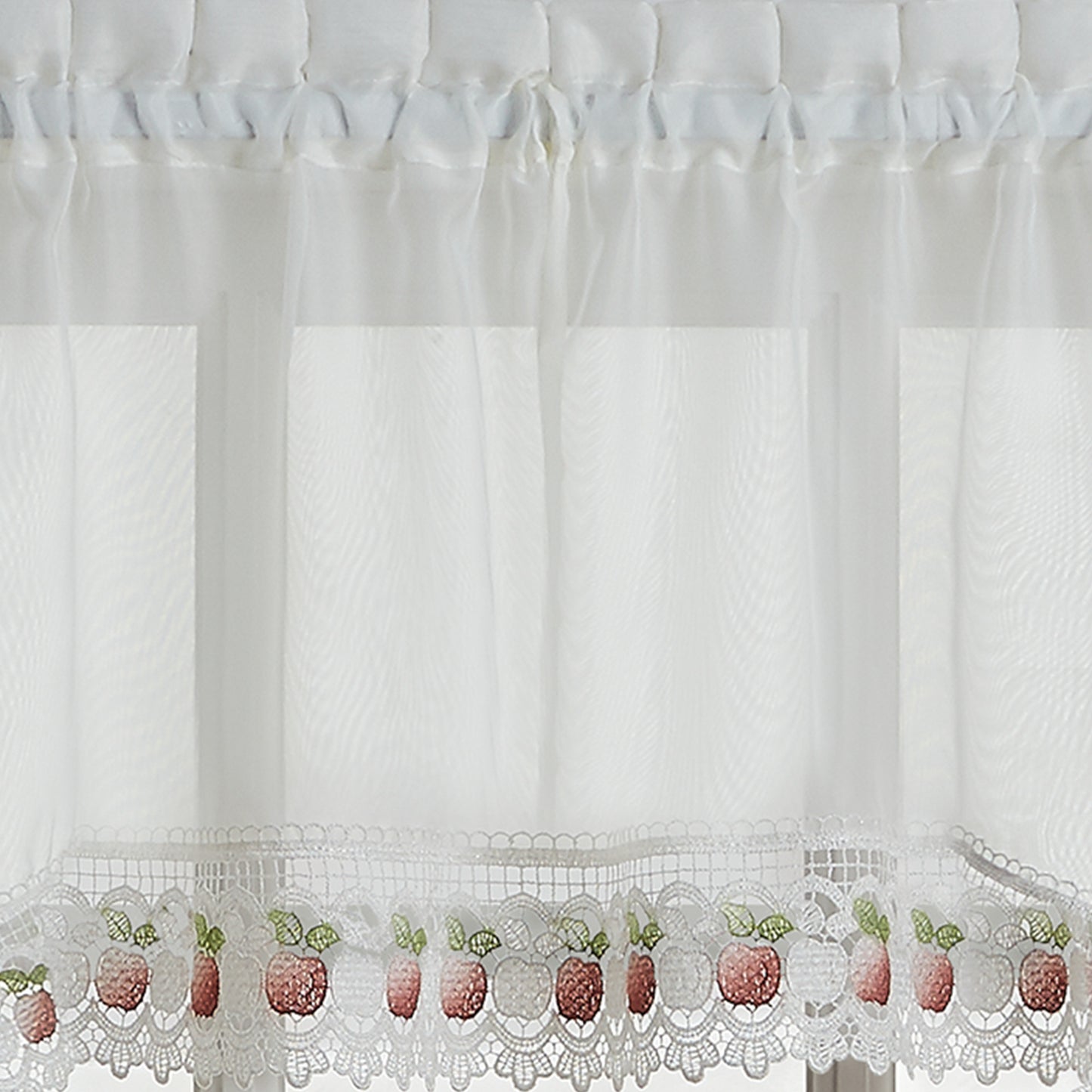 Curtainworks Apple Orchard Tier & Valance