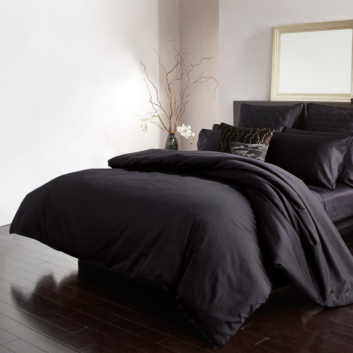 Donna Karan Silk Indulgence Duvet Set Black