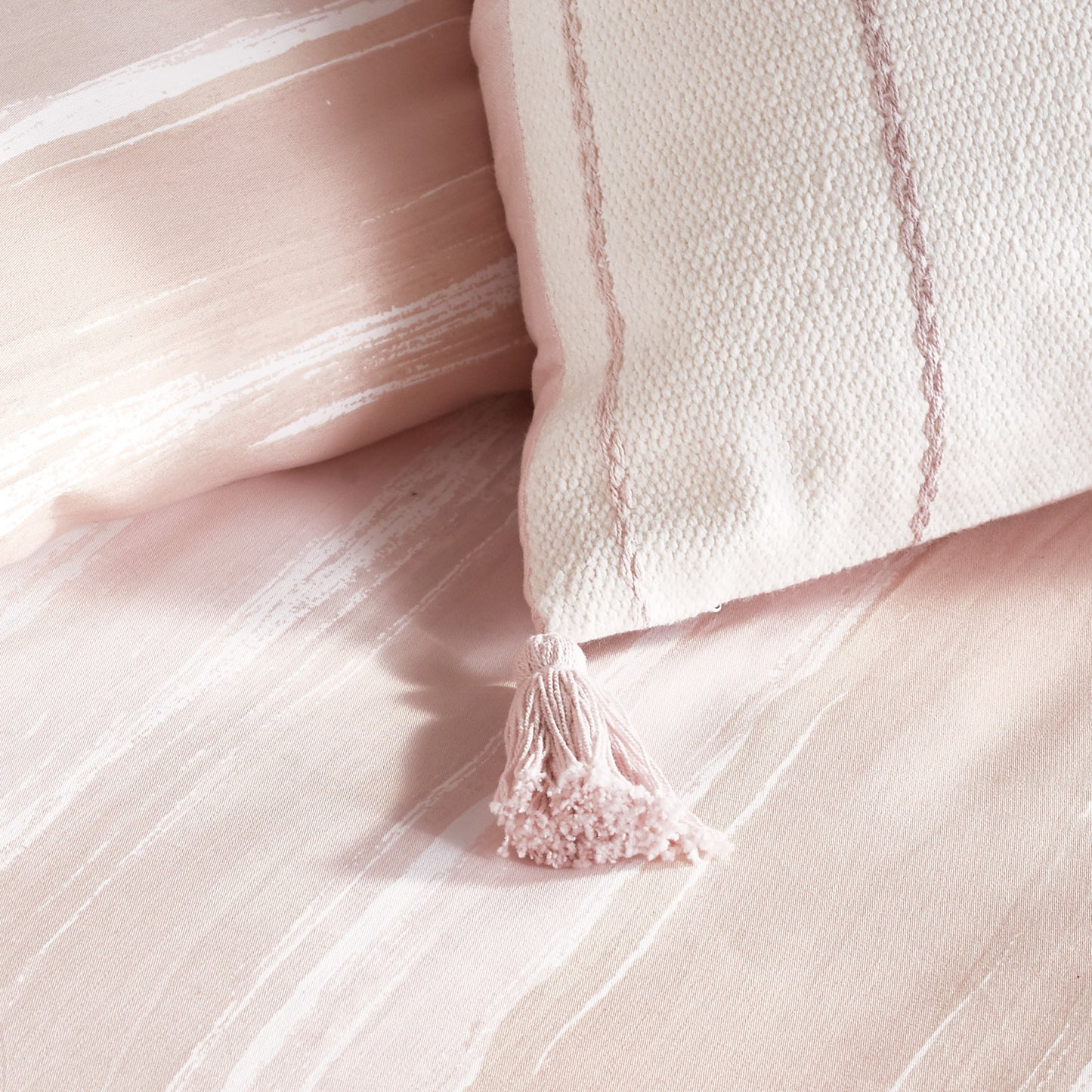 Wellbe Echo Decorative Pillows Blush and Grey