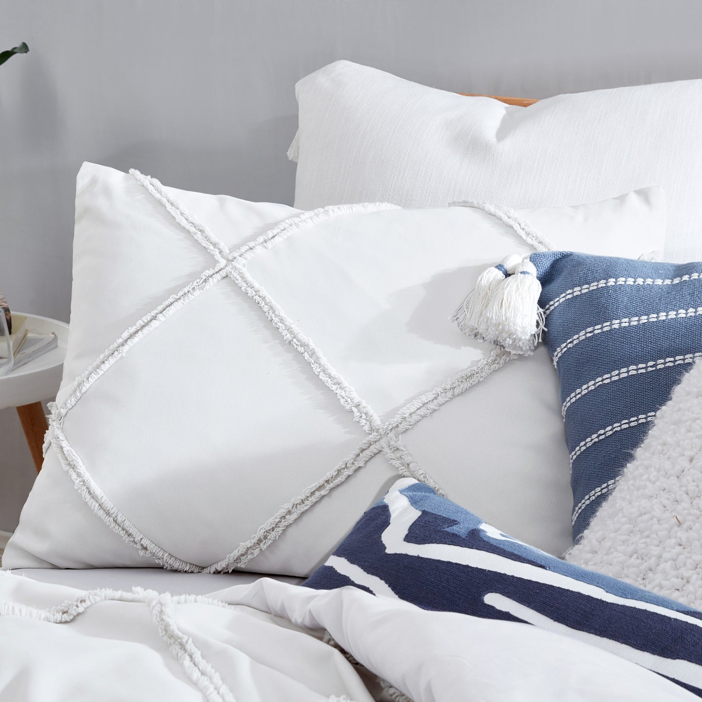 Loft Style Lattice Fringe Bed in a Bag
