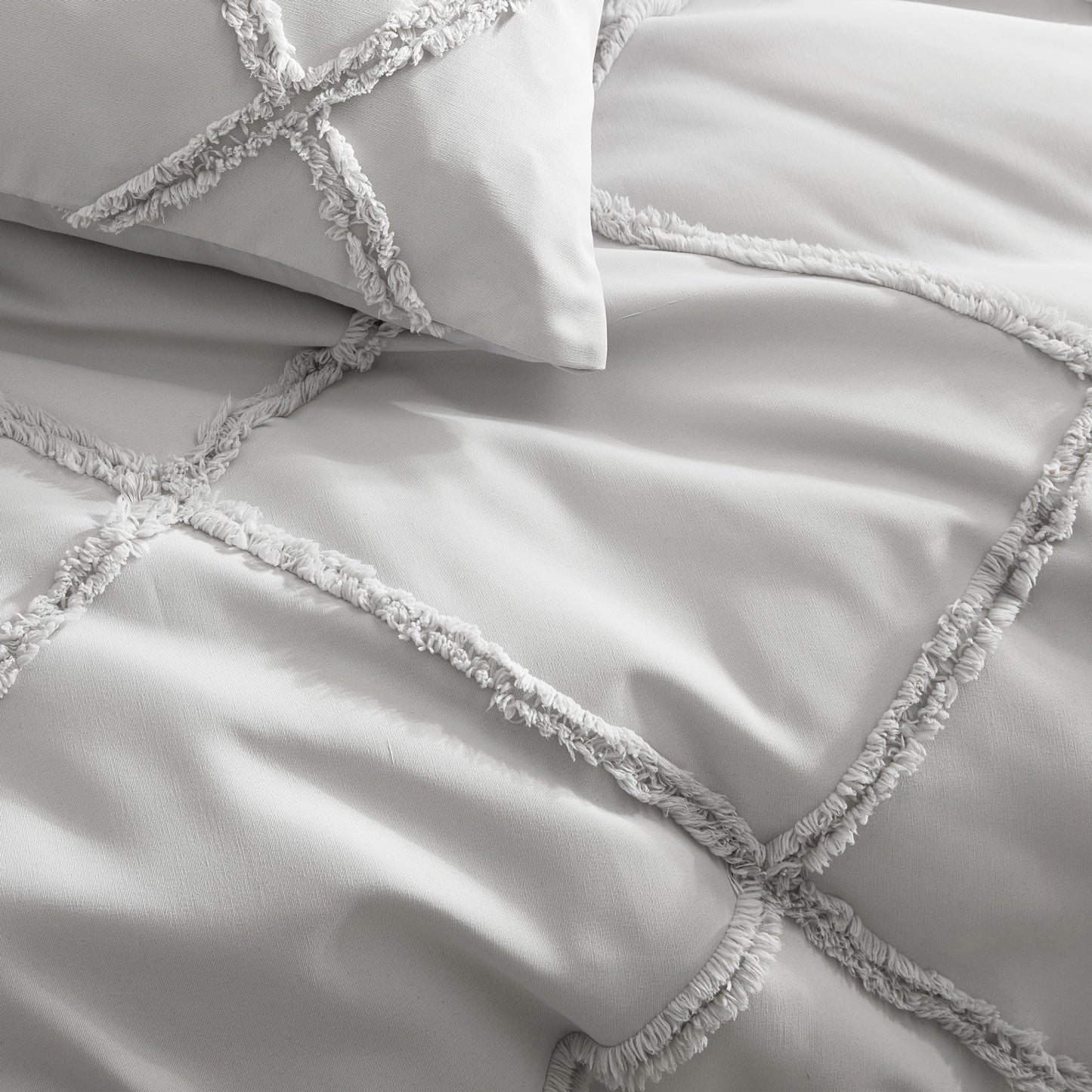 Loft Style Lattice Fringe Bed in a Bag