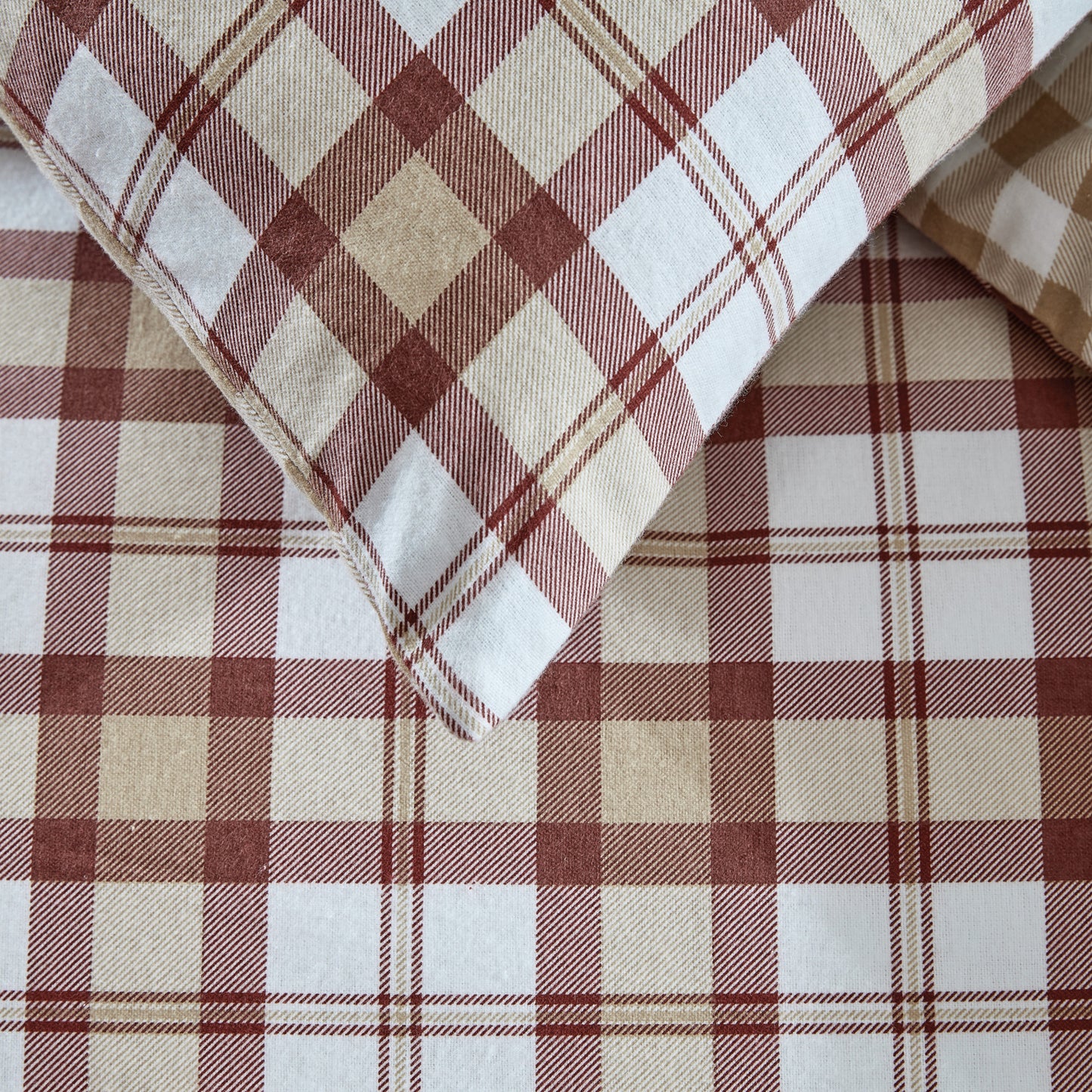 G.H. Bass & Co. Autumn Plaid Comforter Set