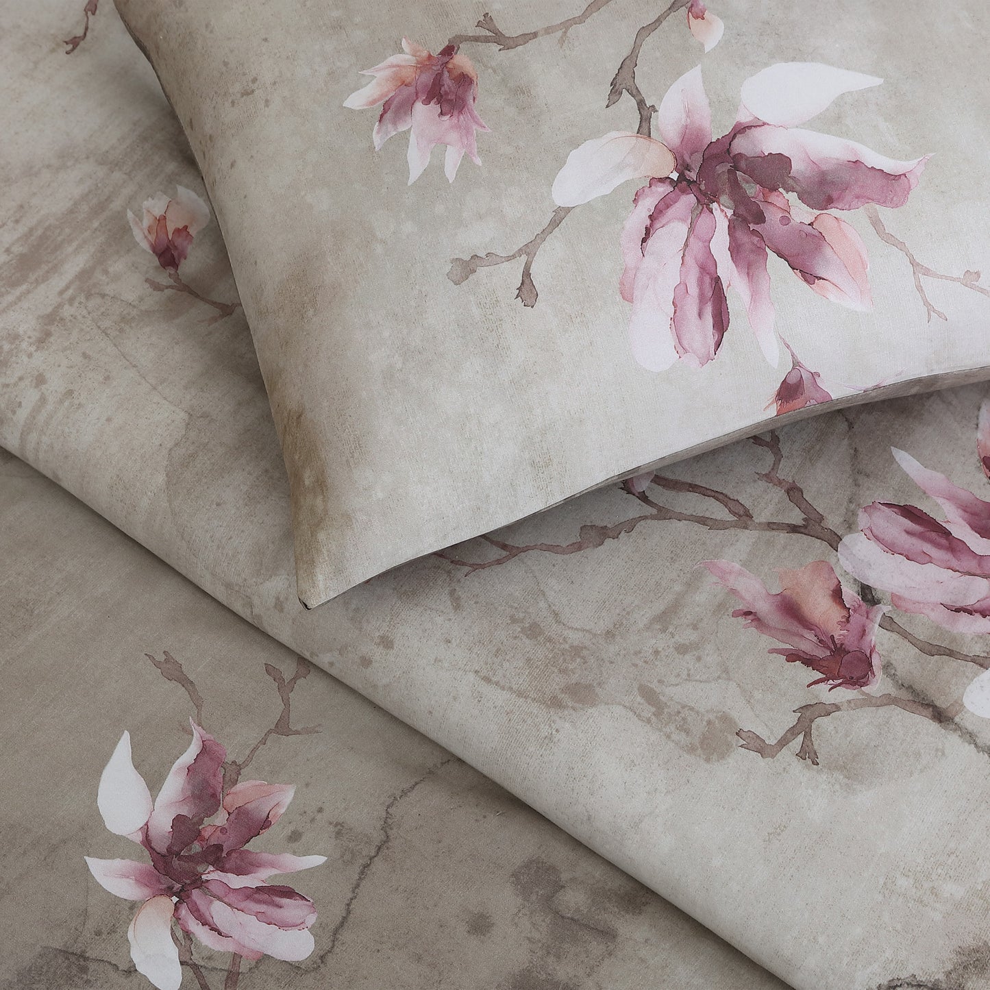 Michael Aram Magnolia Duvet Collection