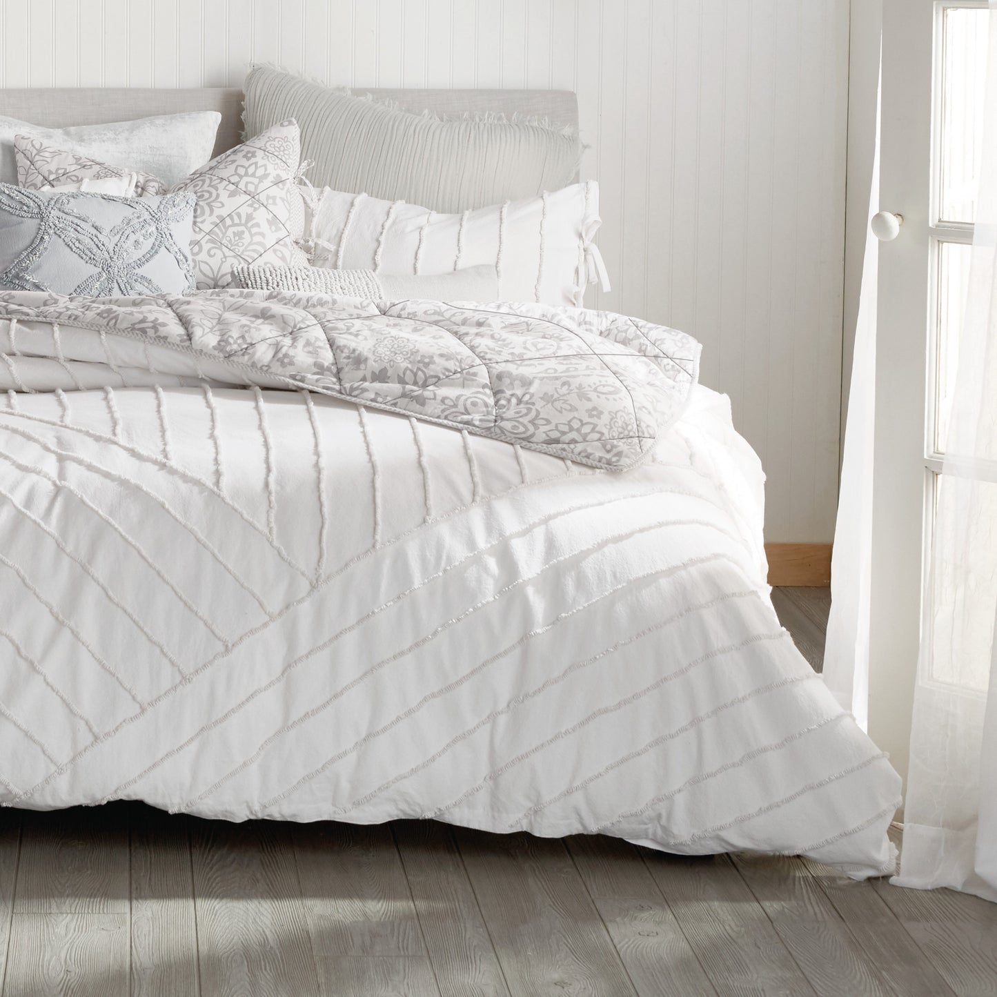 Peri Home Linear Loop Duvet Set
