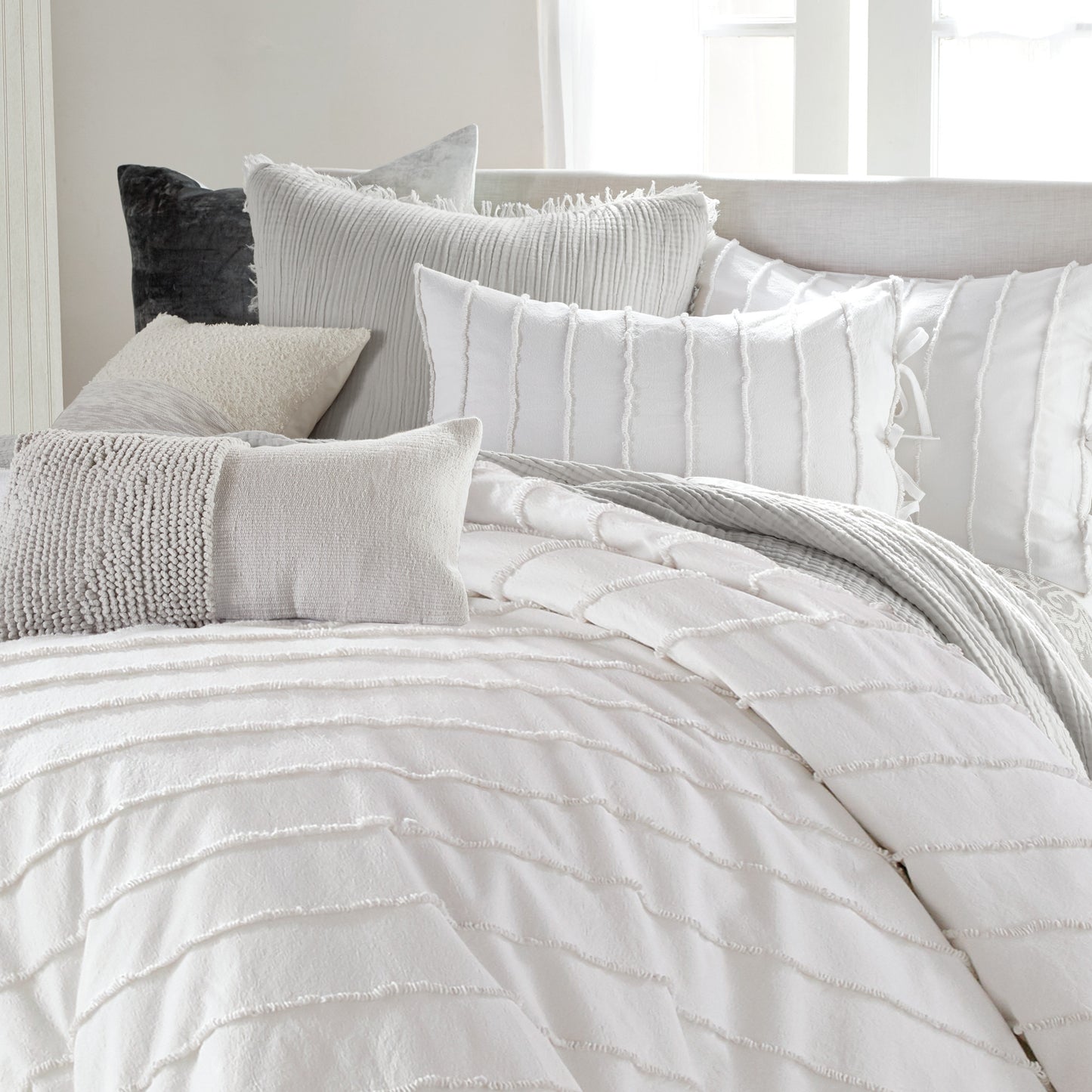 Peri Home Linear Loop Duvet Set