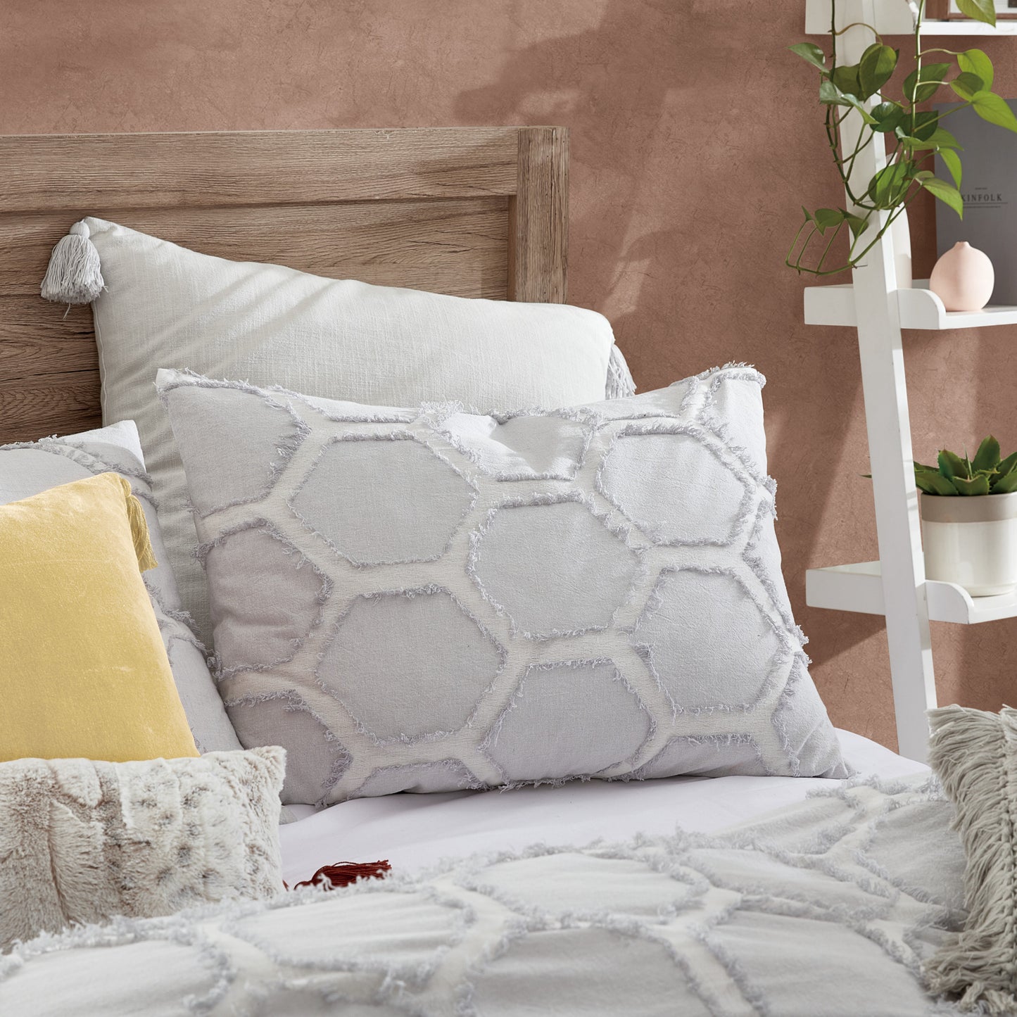 Peri Home Clipped Honeycomb Comforter Set
