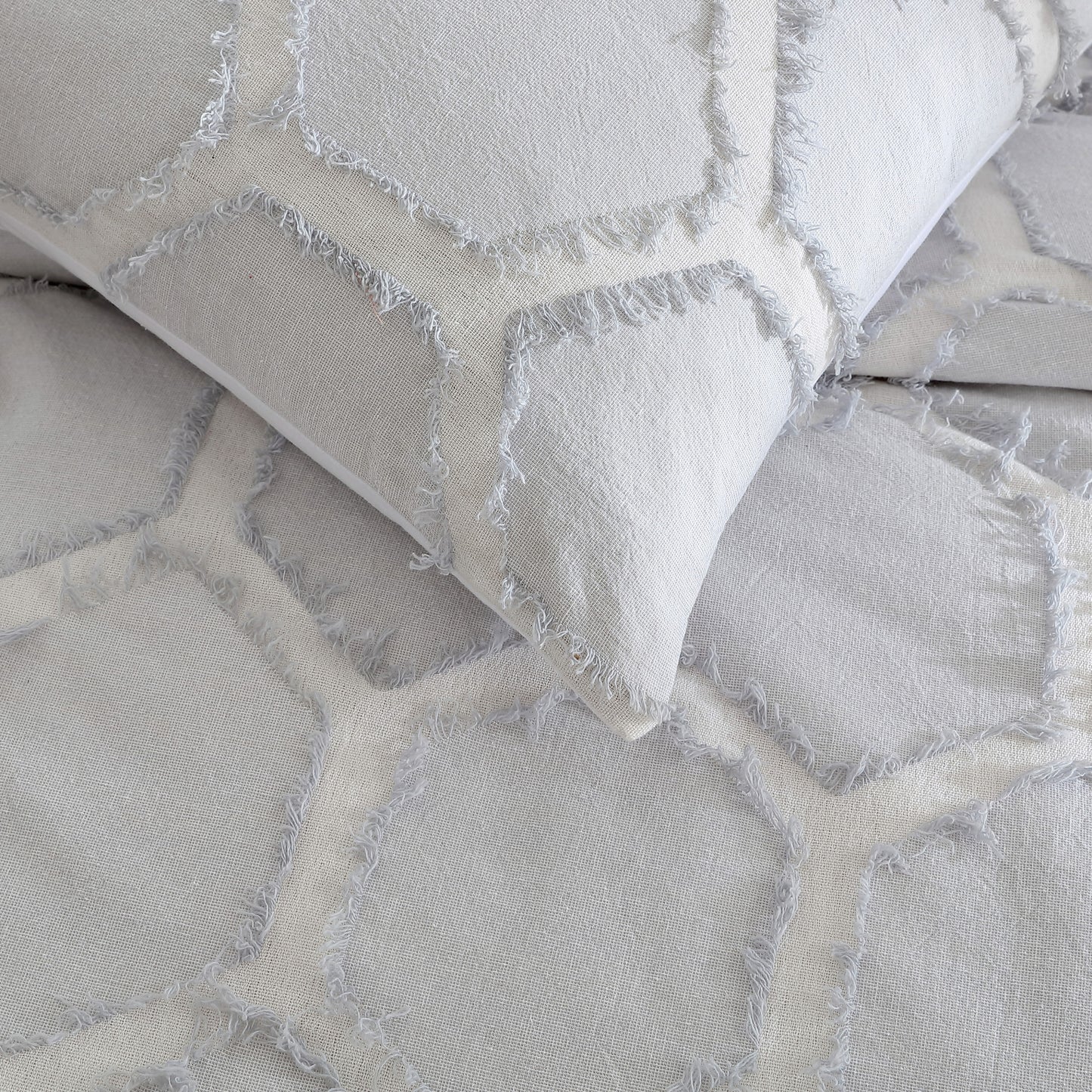 Peri Home Clipped Honeycomb Comforter Set