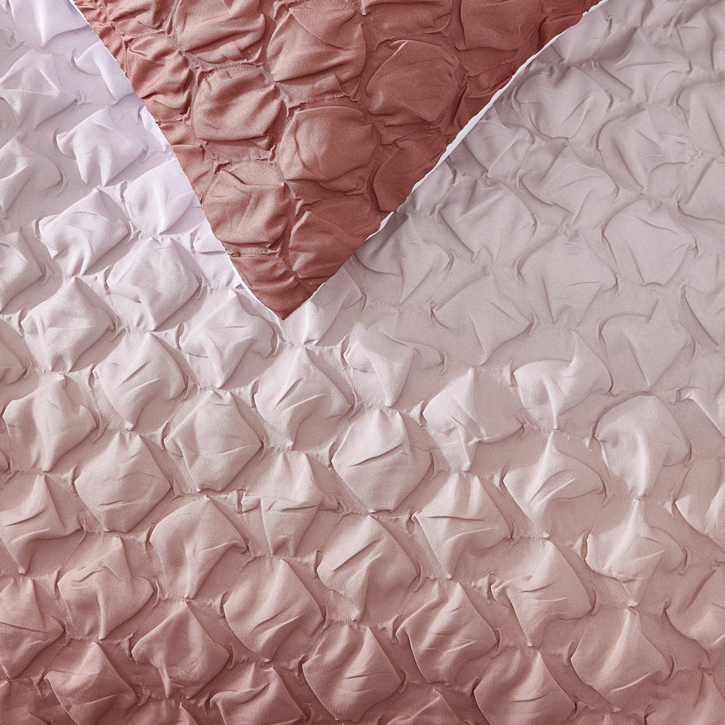 Microsculpt Ombre Honeycomb Comforter Set