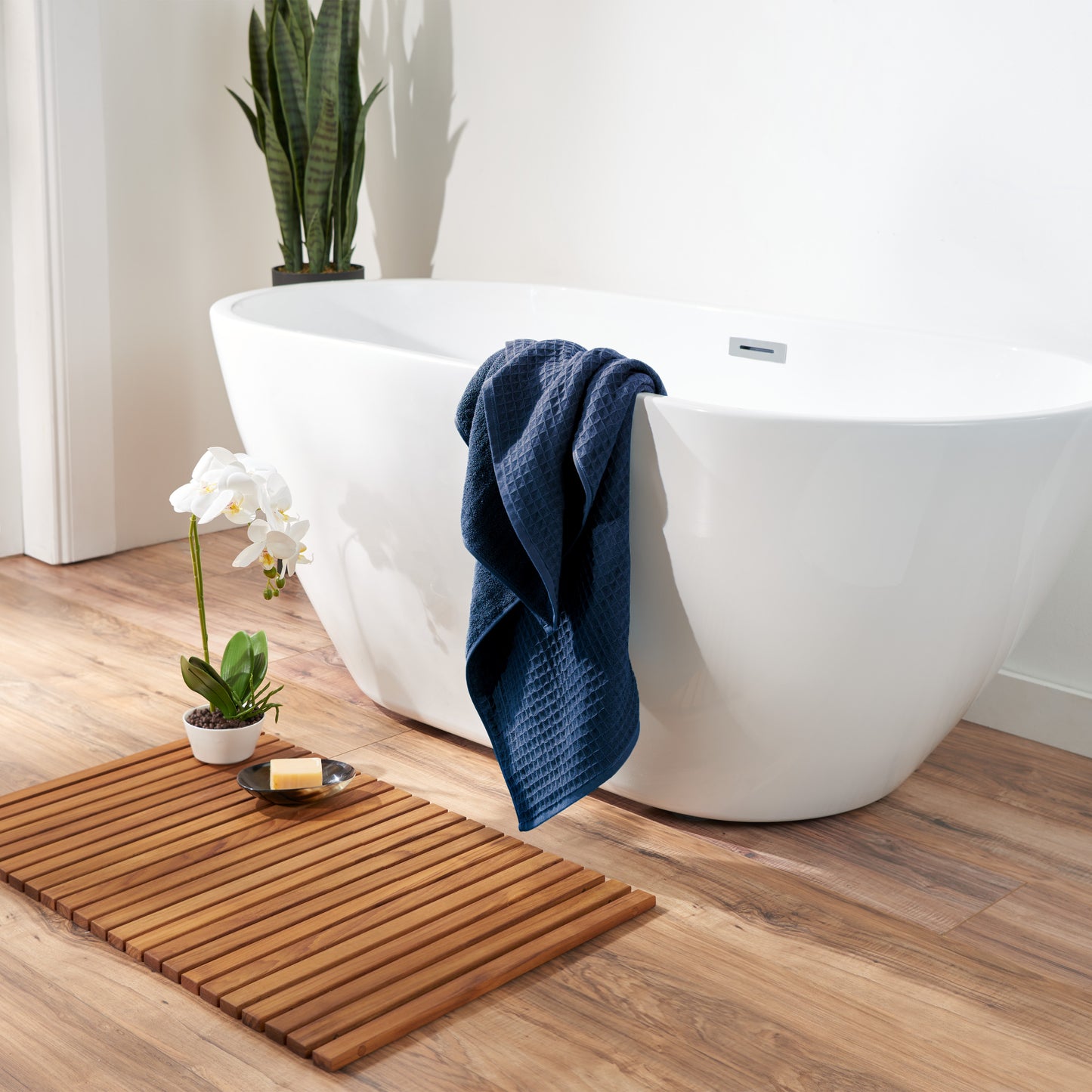 Uchino Waffle Twist Towel Collection