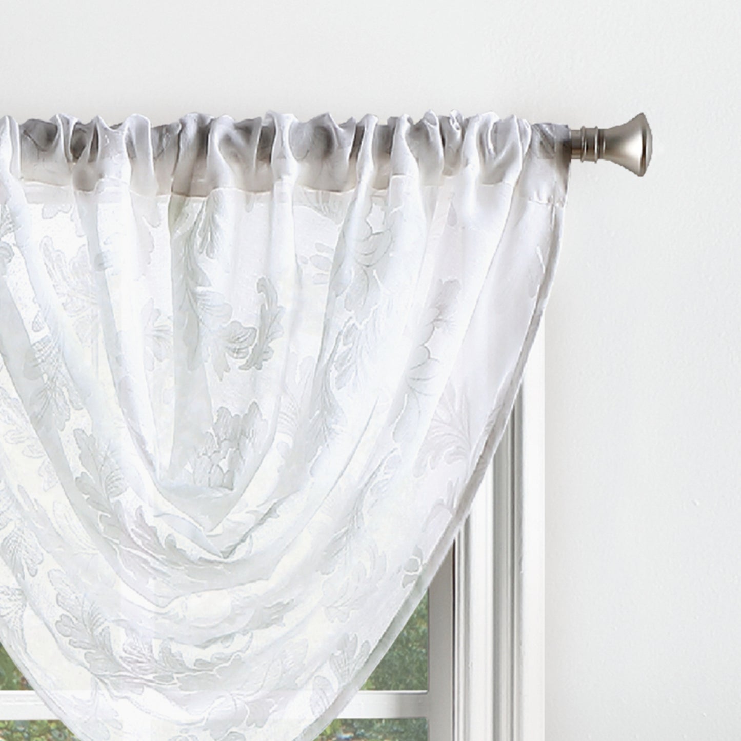 Martha Stewart Aster Acanthus Valance