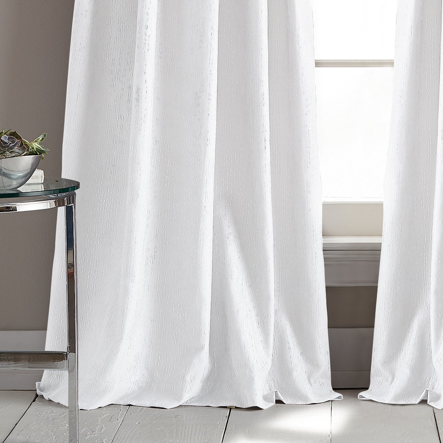 DKNY Urban Melody Window Valance Ivory