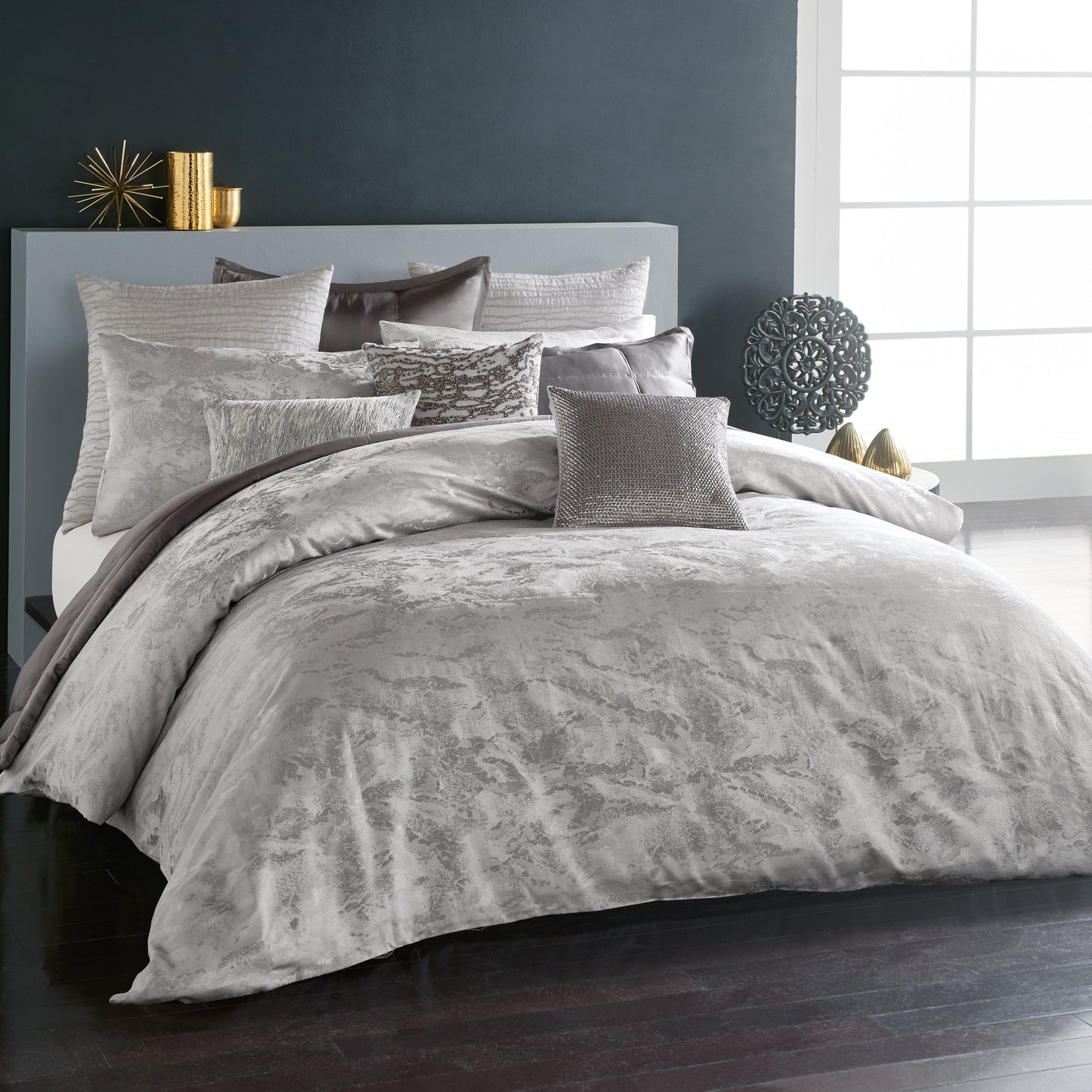 Donna Karan Luna Bedding Collection 