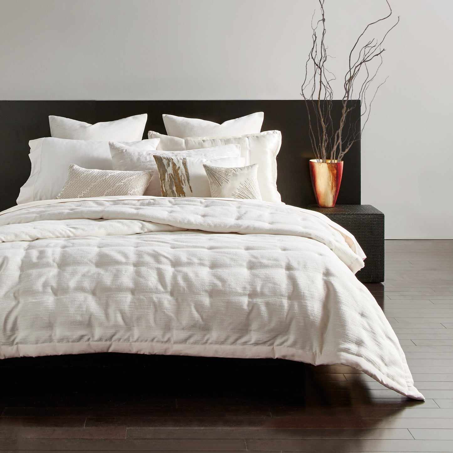 Donna Karan Radiance Quilt Collection Ivory