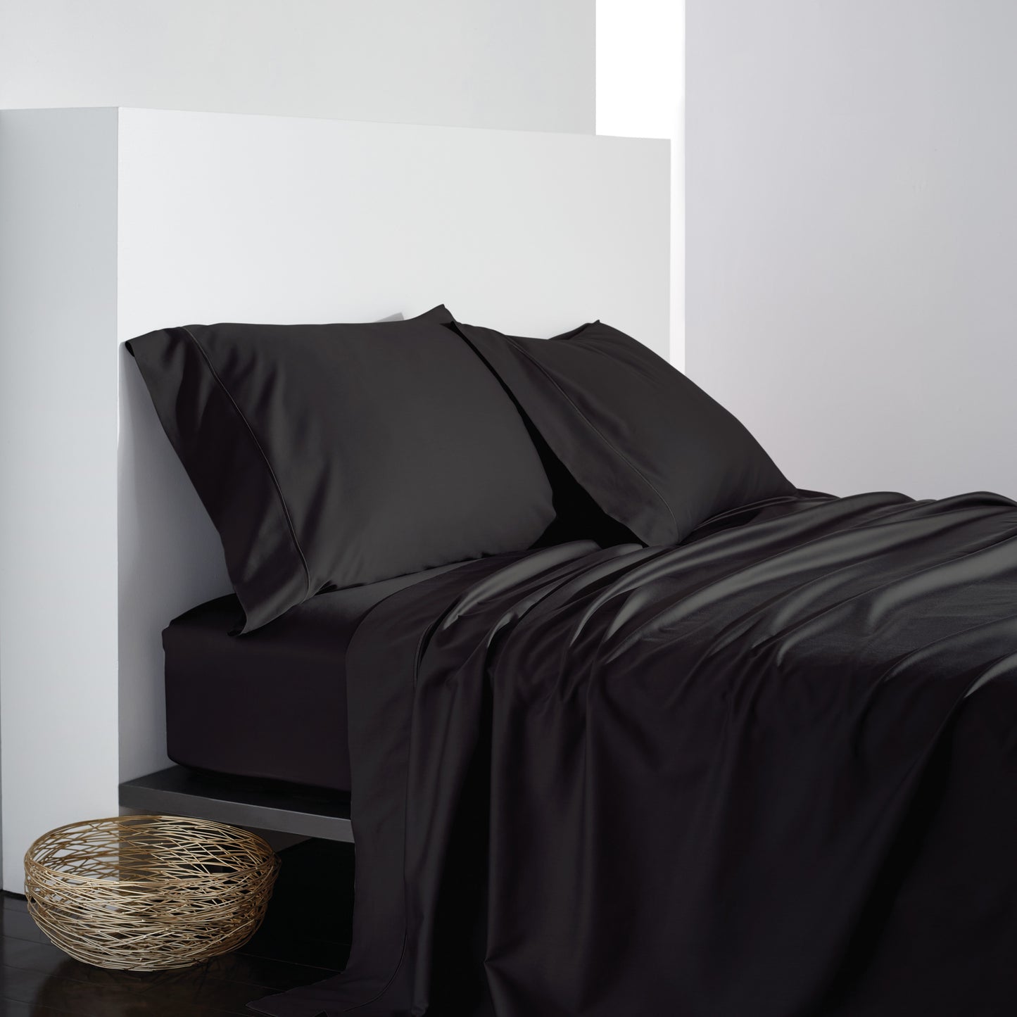 Donna Karan Silk Indulgence Sheet Collection Black