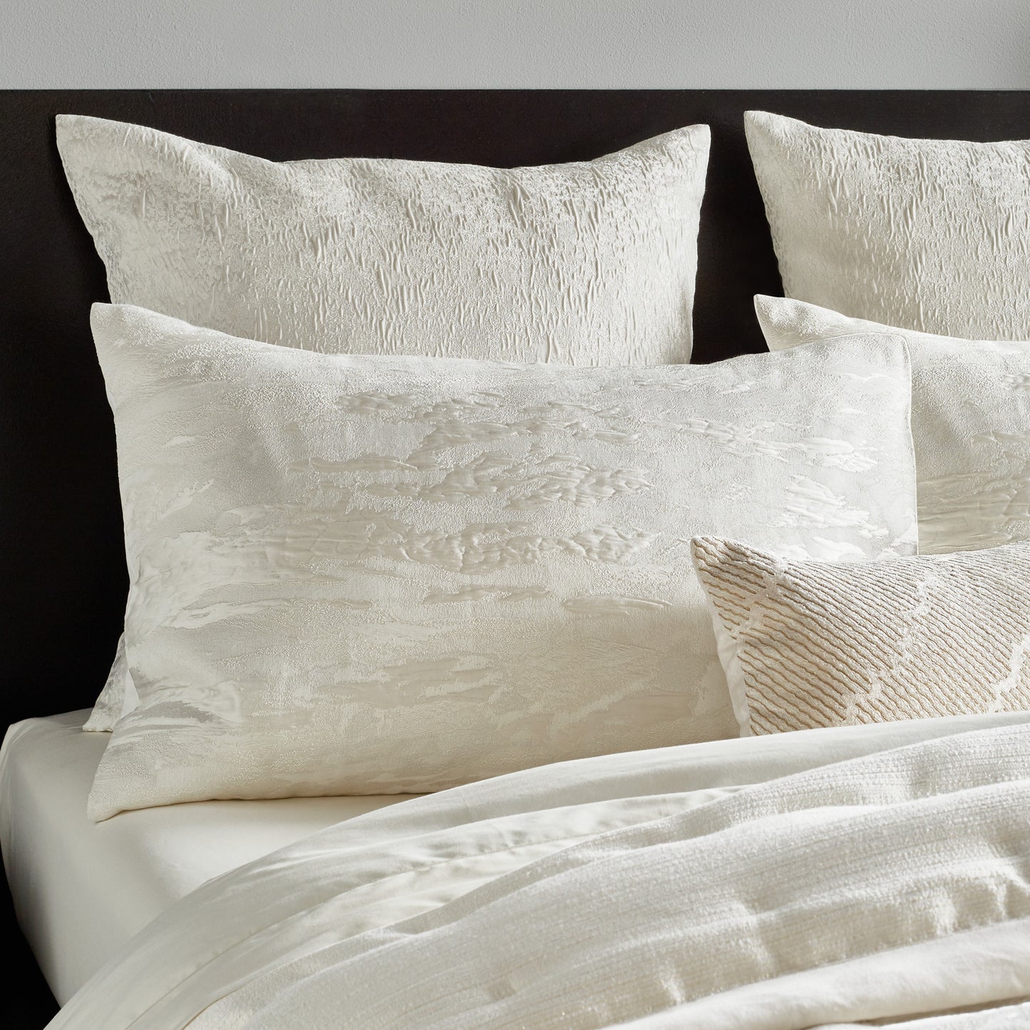 Donna Karan Seduction Duvet Bedding Collection