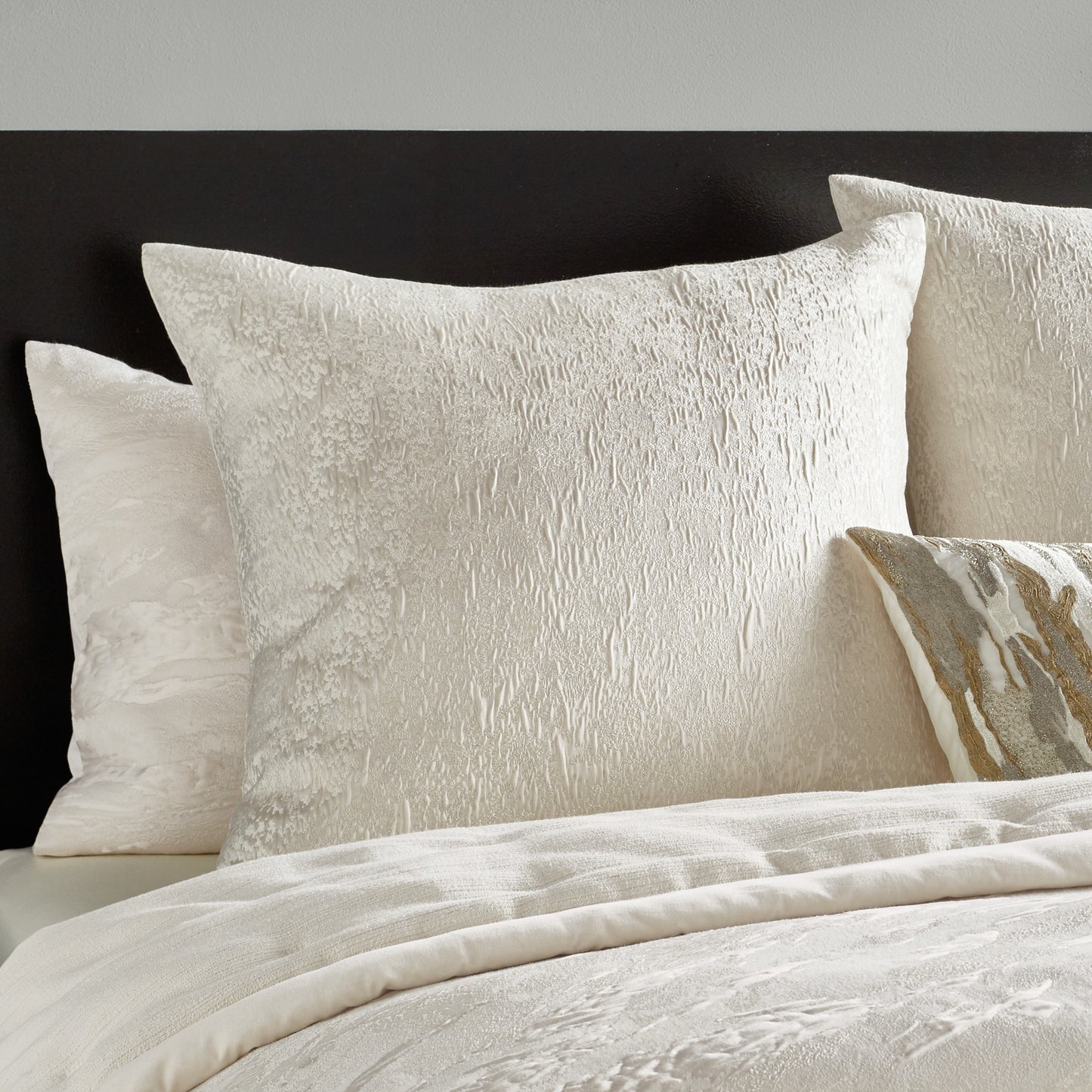 Donna Karan Seduction Duvet Bedding Collection