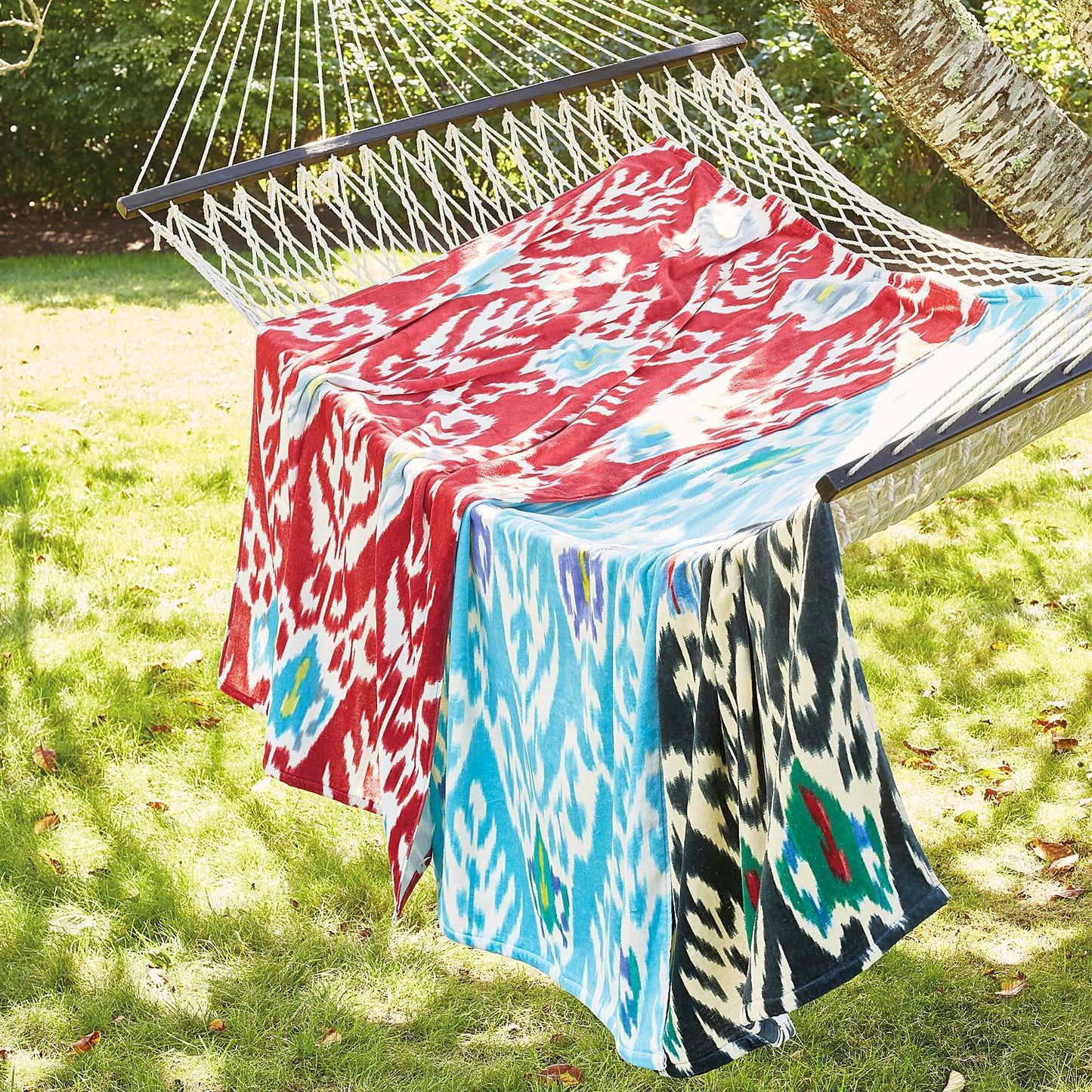 John Robshaw Umida Beach Towel Collection