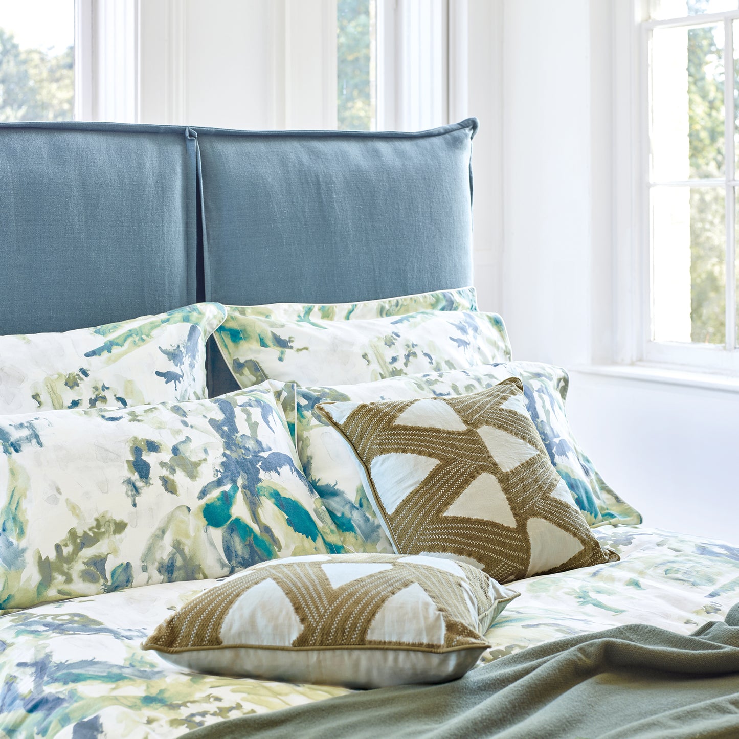 Zoffany Long Water Botanical Duvet Cover