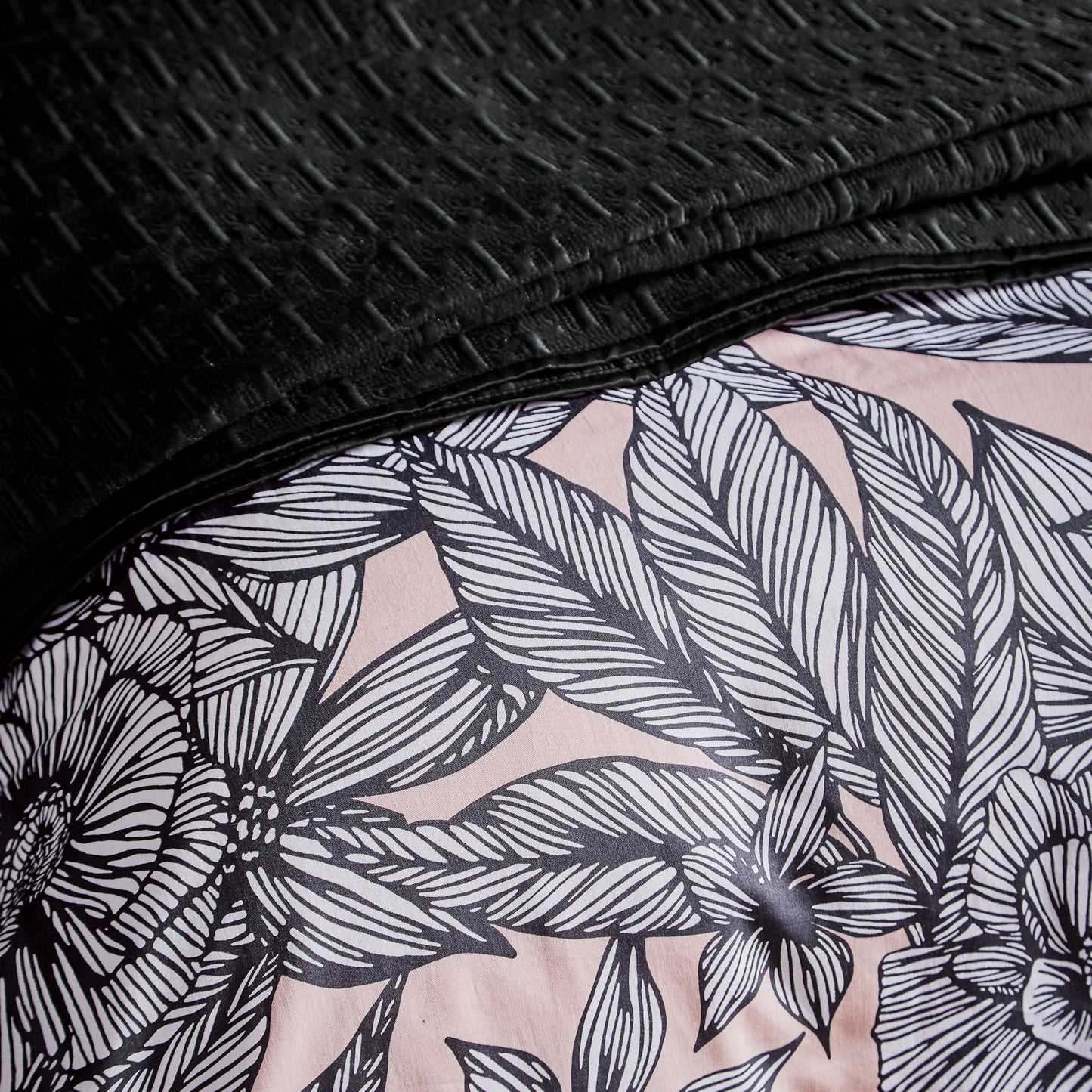 Ted Baker Vietnm Comforter Set