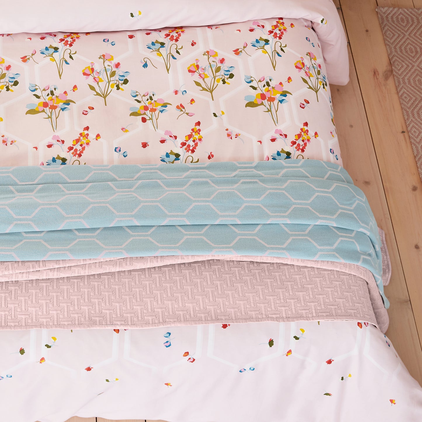 Ted Baker Trellis Knit Throw