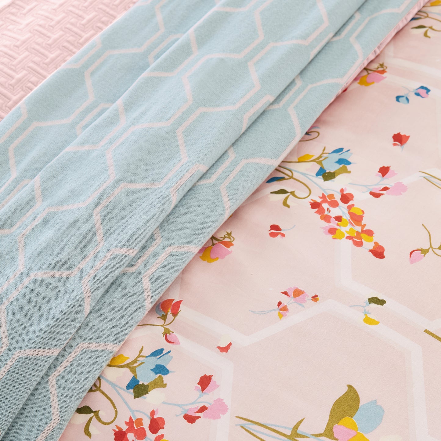 Ted Baker Trellis Knit Throw