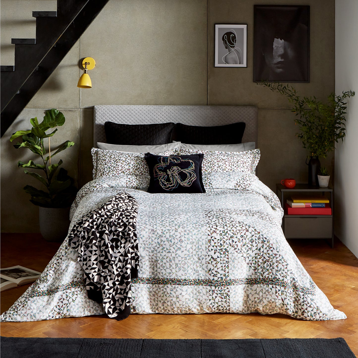 Ted Baker Uxman Comforter Set