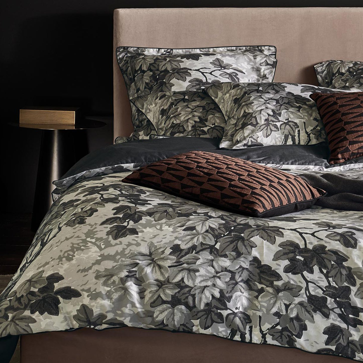 Zoffany Richmond Park Duvet Collection