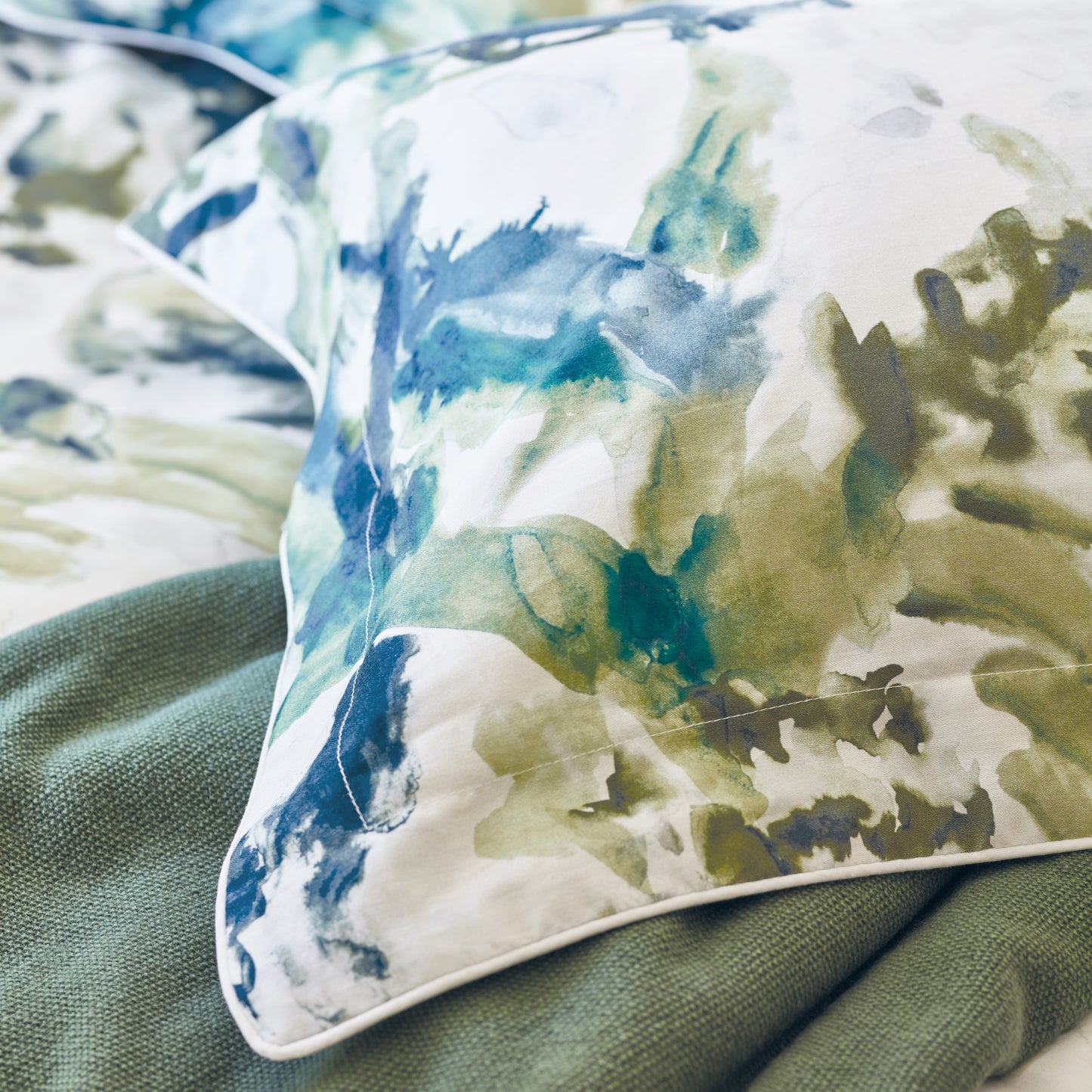 Zoffany Long Water Botanical Duvet Cover