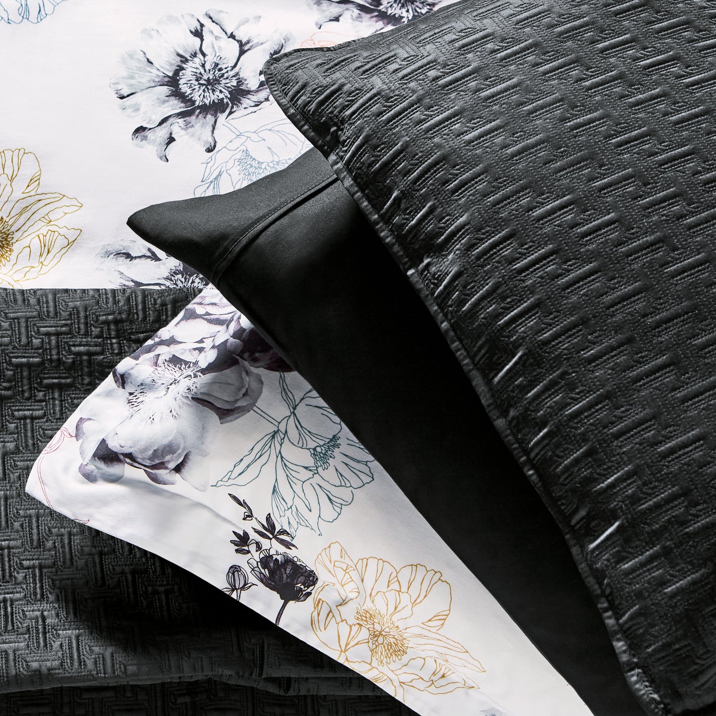 Ted Baker 'T' Quilt