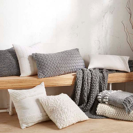 Accessorize Your Home With Decorative Pillows