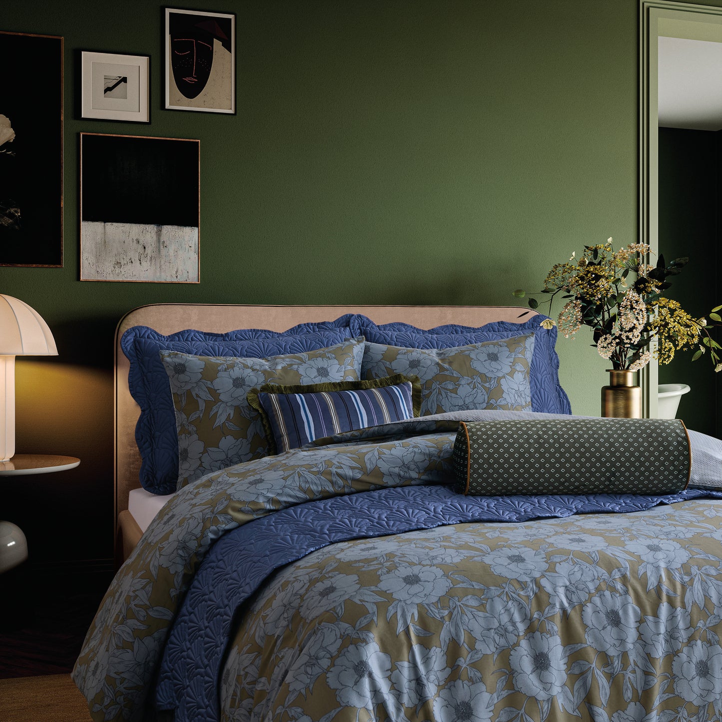 Ted Baker Mood Floral Comforter Set