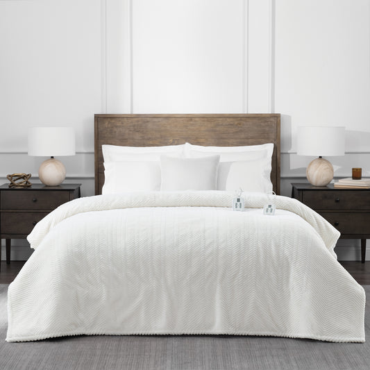 Brookstone Cozy Heated Plush Herringbone Blanket
