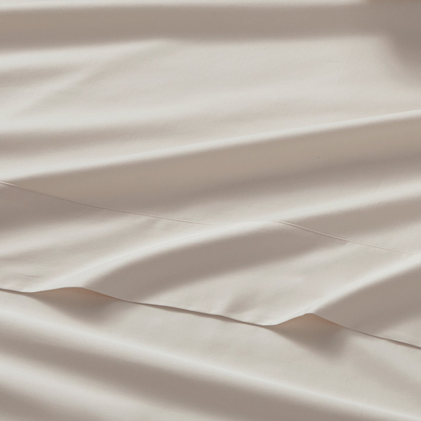 DKNY 425 Thread Count Cotton Sateen Sheet Set