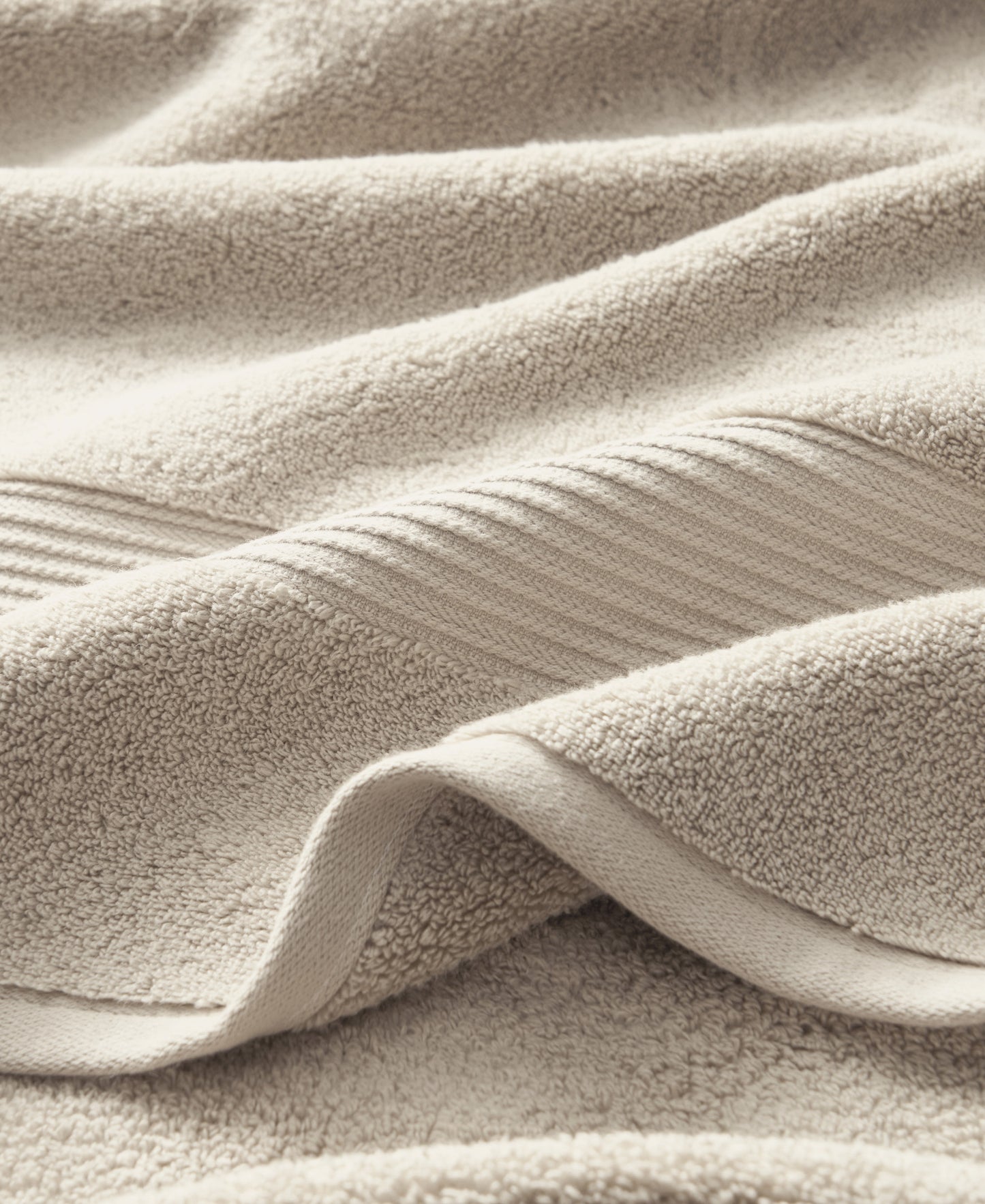 Ted Baker Solid 8-Piece Towel Set