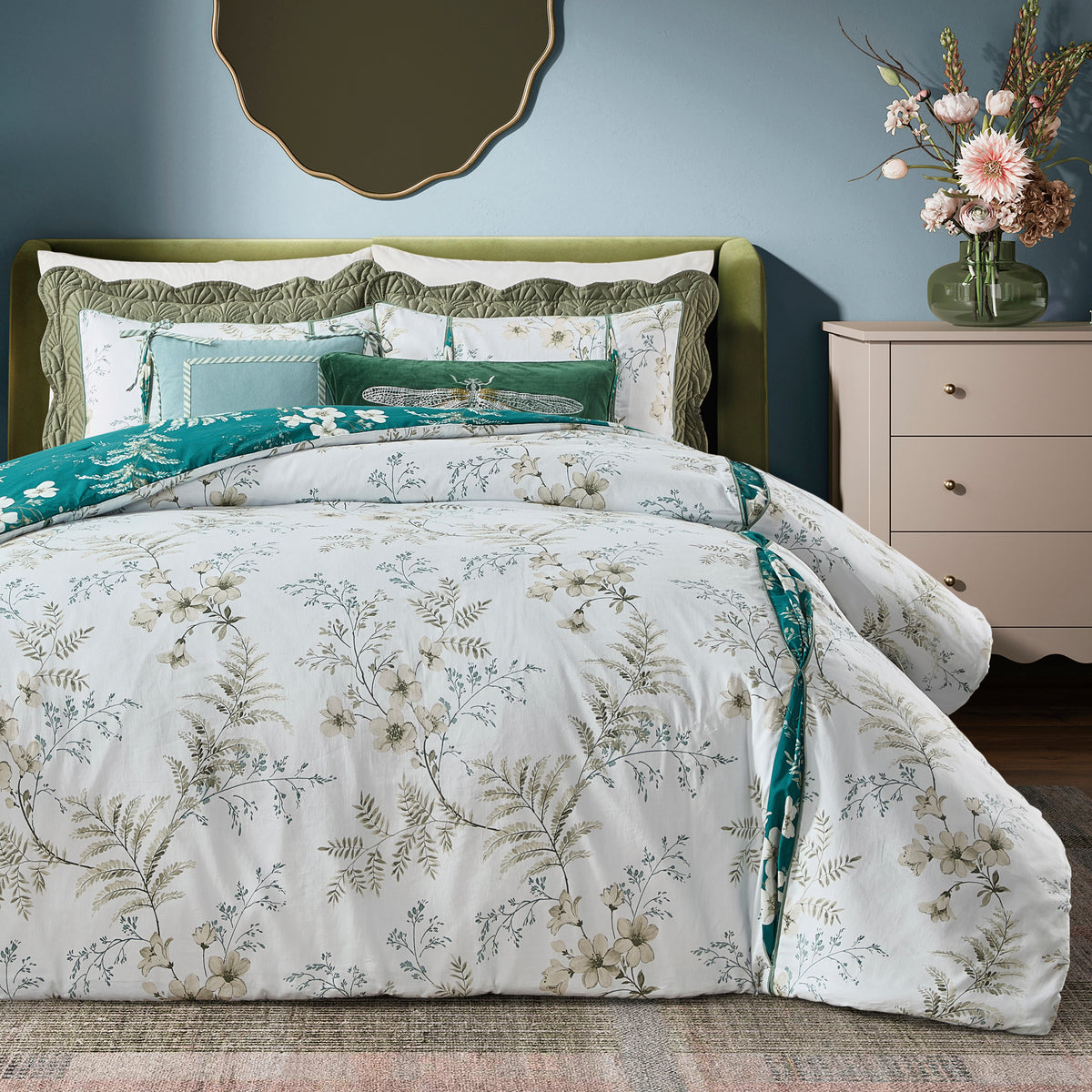Ted Baker Interlude Peek-A-Boo Comforter Set