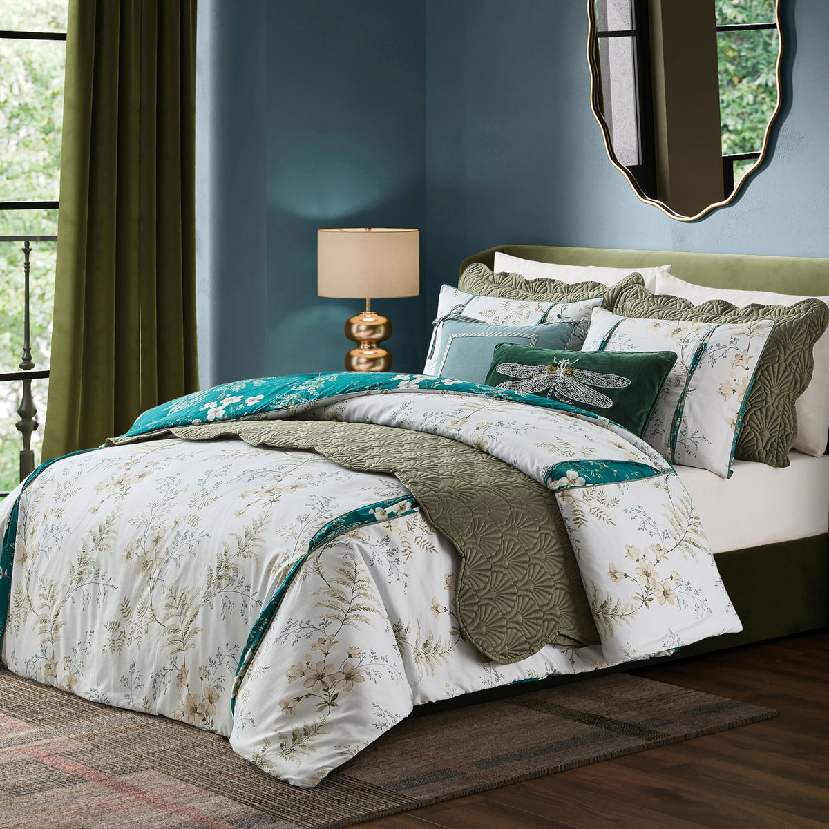 Ted Baker Interlude Peek-A-Boo Comforter Set
