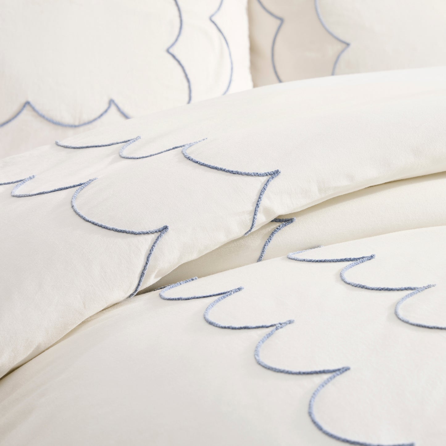 Peri Home Daydream Scallop Duvet Set