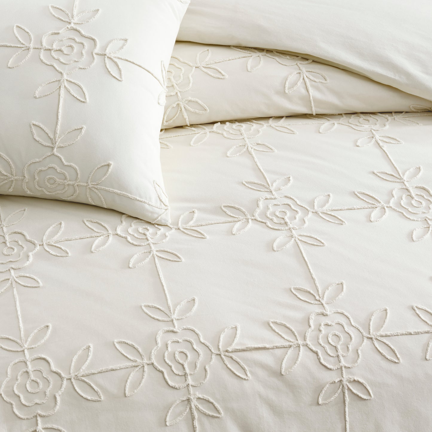 Peri Home Trellis Rose Comforter Set