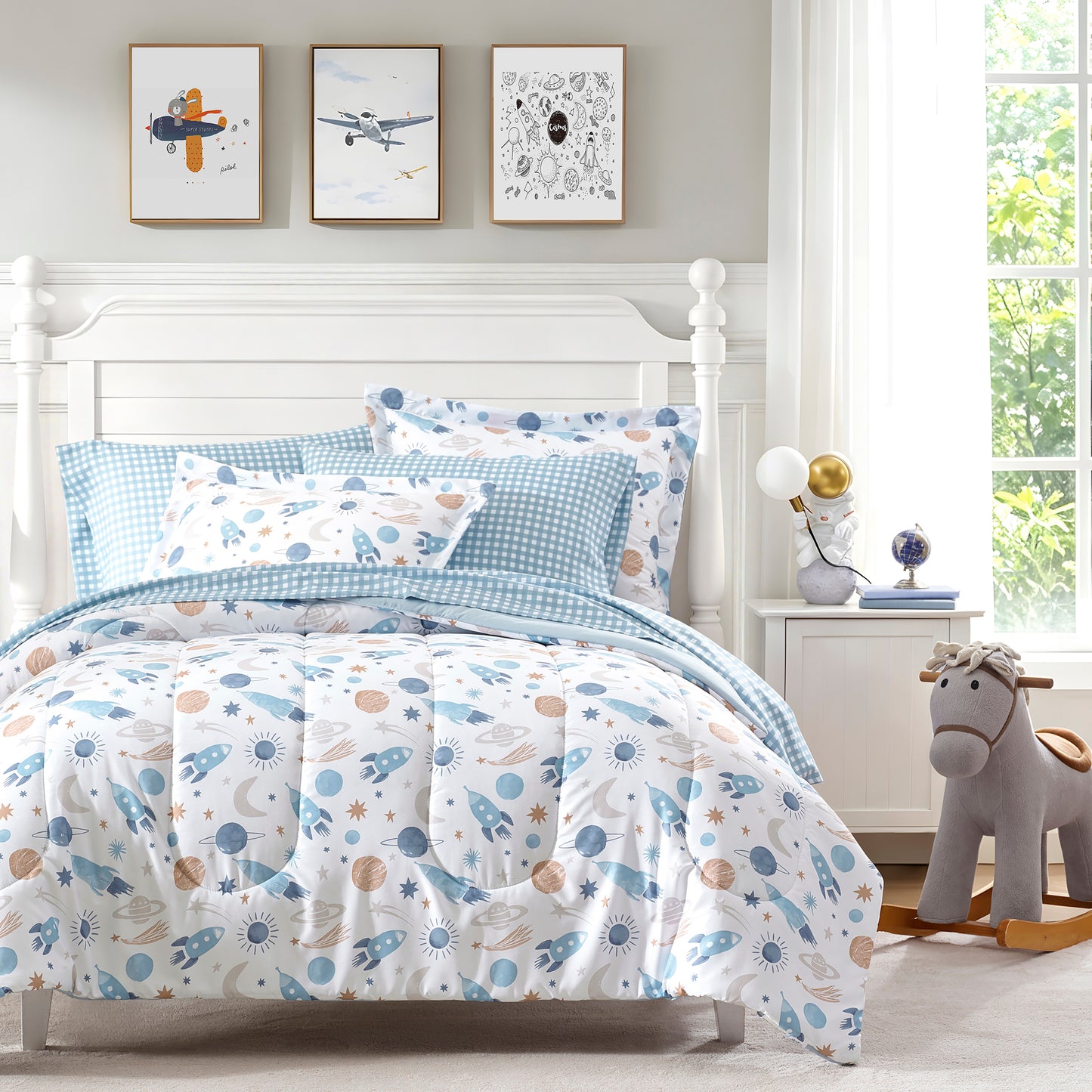 Dream Factory Milky Way Bed in a Bag Set